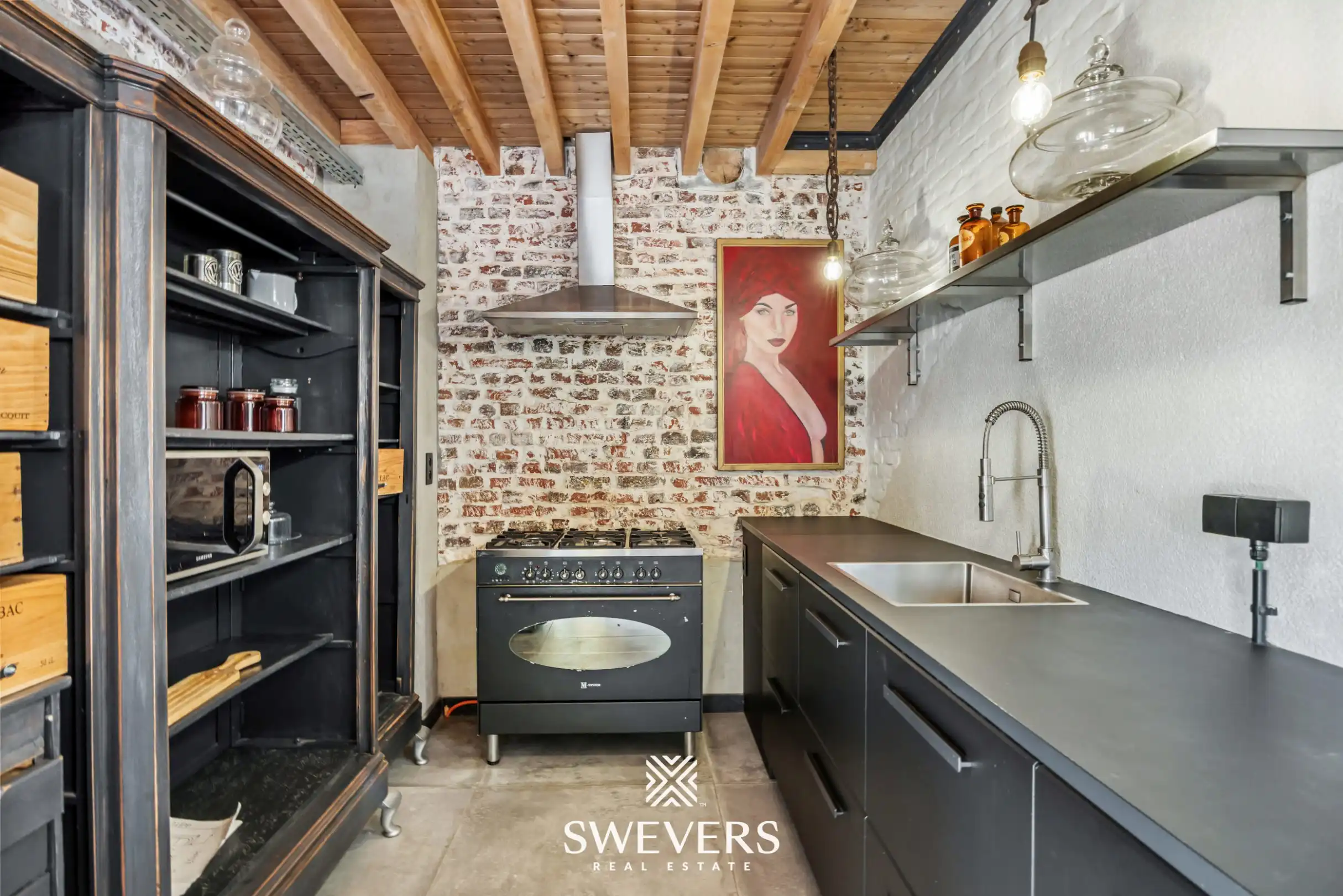 Unieke karaktervolle woning met modern comfort, 3 slaapkamers en zuidgerichte tuin in Borgloon   foto 11