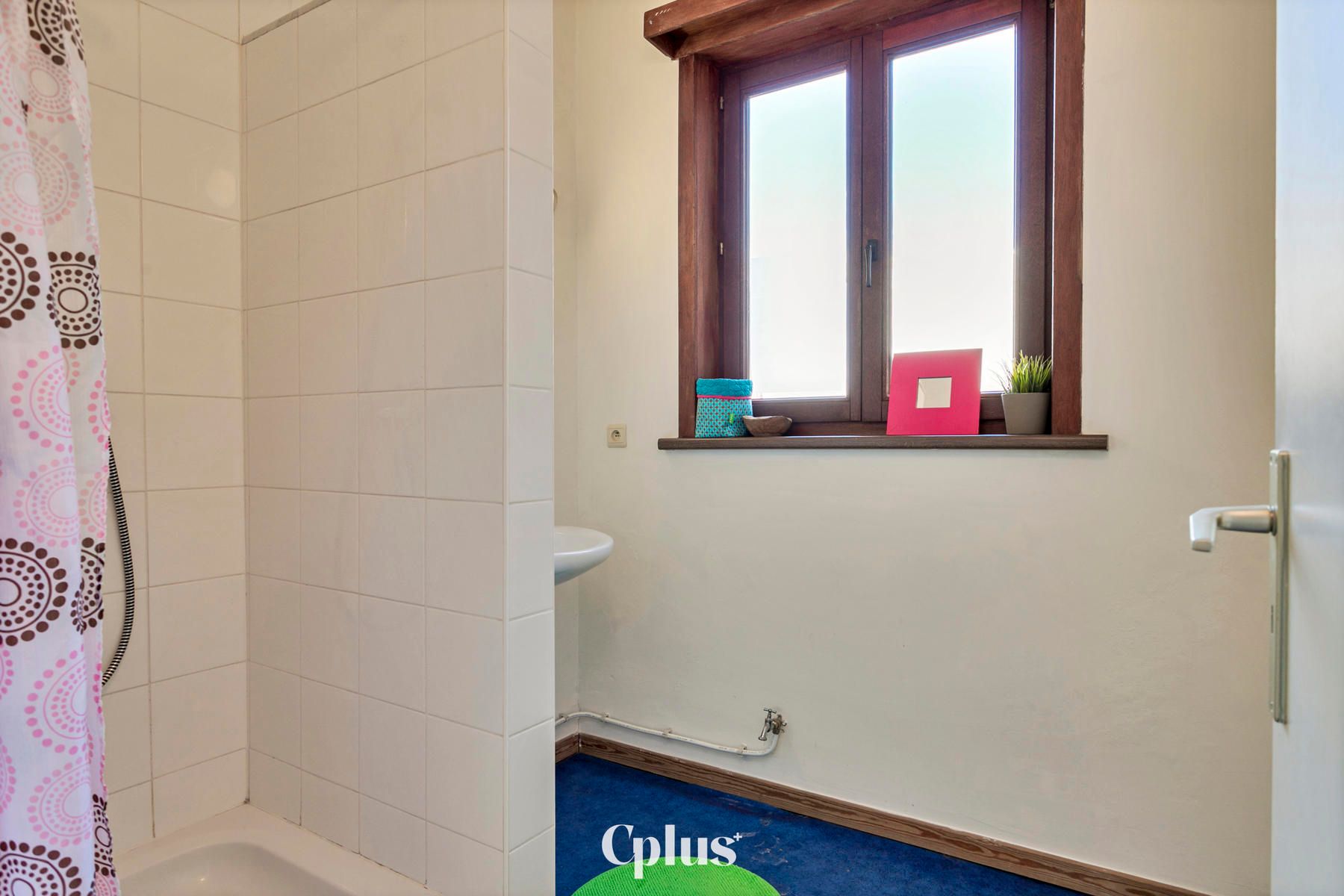 Ruim 3 slaapkamer appartement nabij Gent Sint-Pieters foto 10