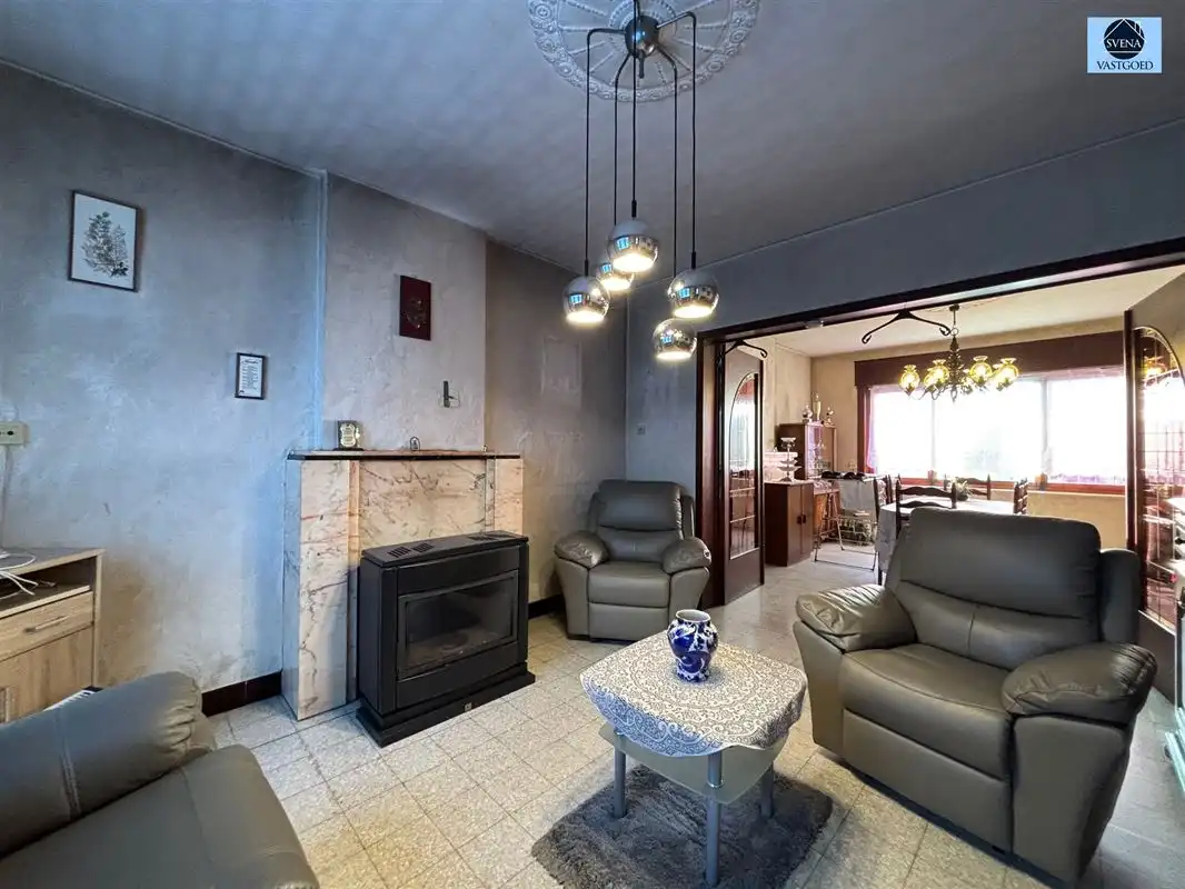 SOLIDE TE RENOVEREN WONING MET 3 SLAAPKAMERS, GARAGE EN TUIN foto 4