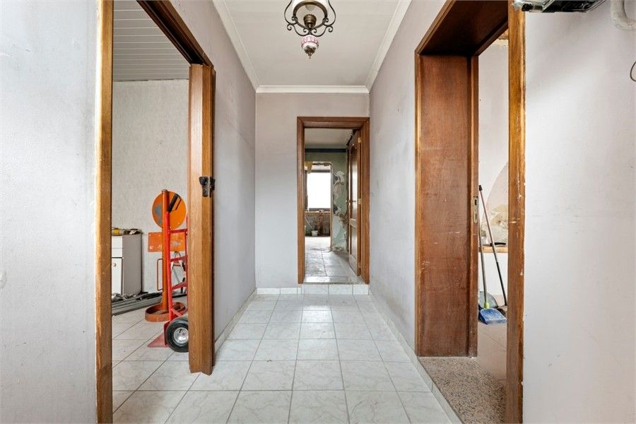 TE RENOVEREN WONING IN HET CENTRUM VAN ZOUTLEEUW foto 3