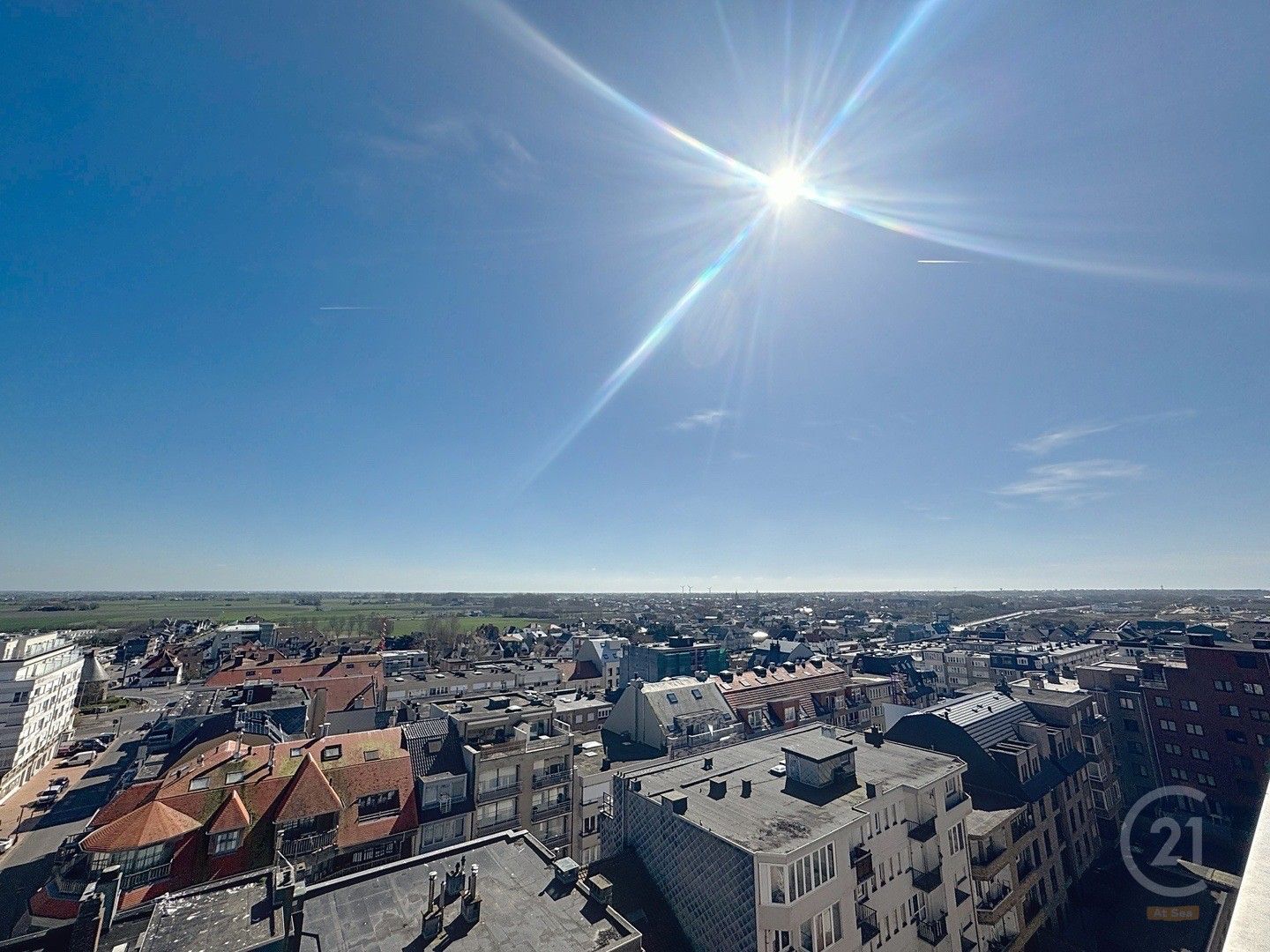 Penthouse appartement met 2 slaapkamers op de zeedijk van Westende foto 18