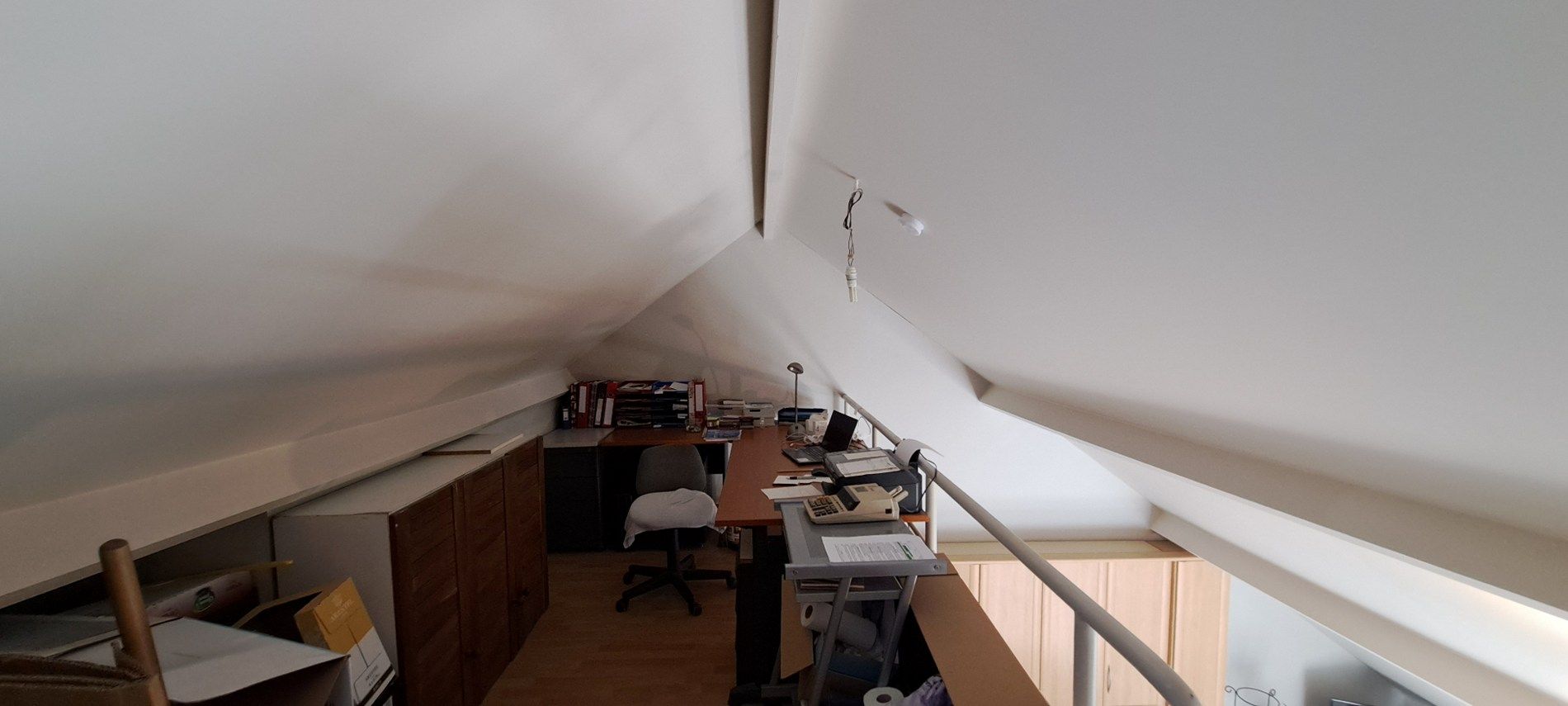 Ruim gerenoveerd duplex-dakappartement met 1 slaapkamer en mezzanine foto 8