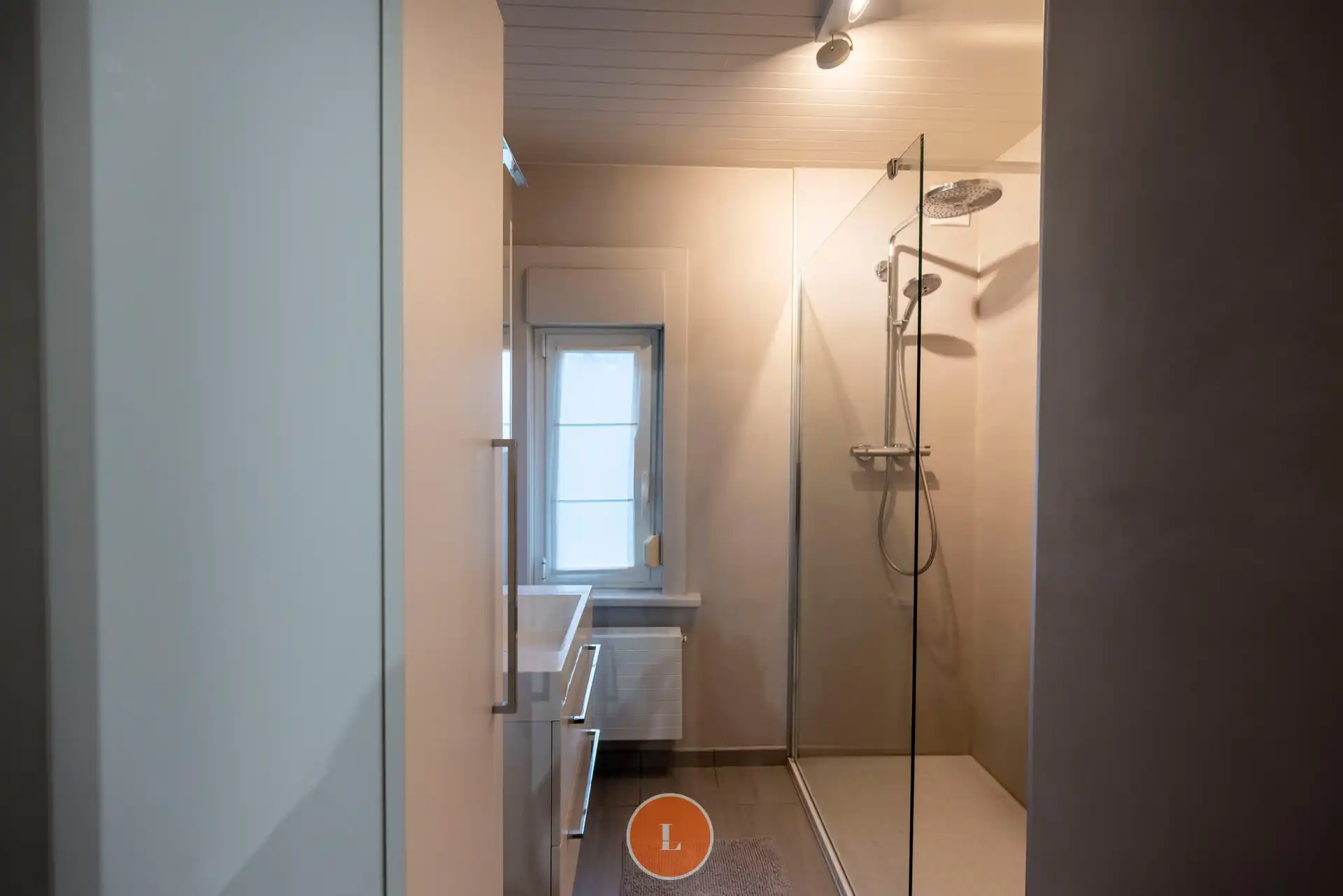 Ruime en rustige gelegen woning op een perceel van 445m² foto 21