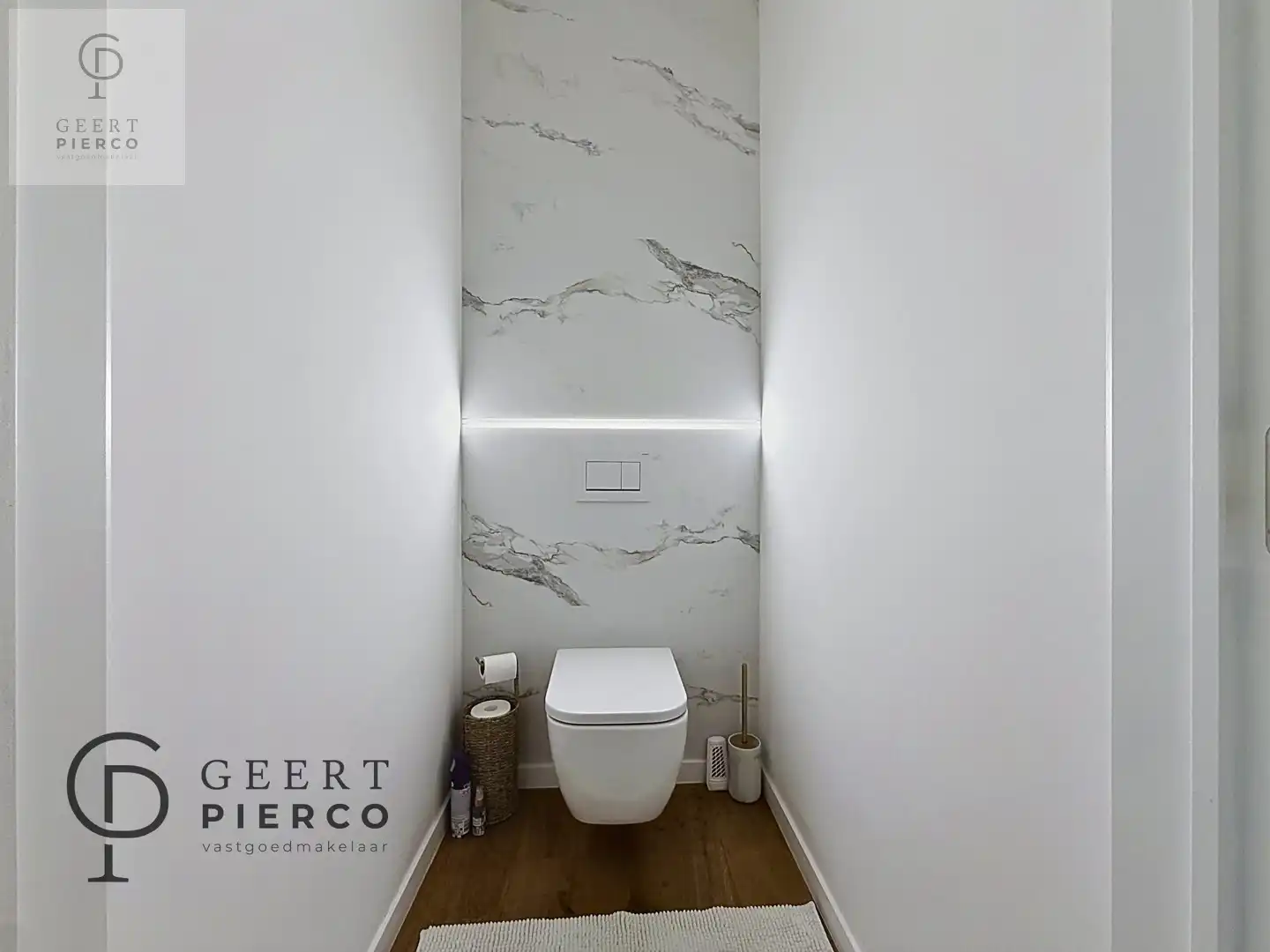 Ruimtelijke woning op een toplocatie foto 28