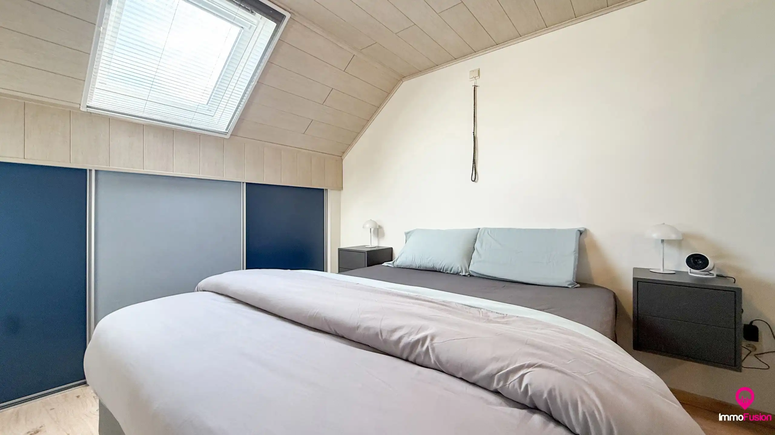 Charmante woning met 5 slaapkamers op een ruim perceel foto 38