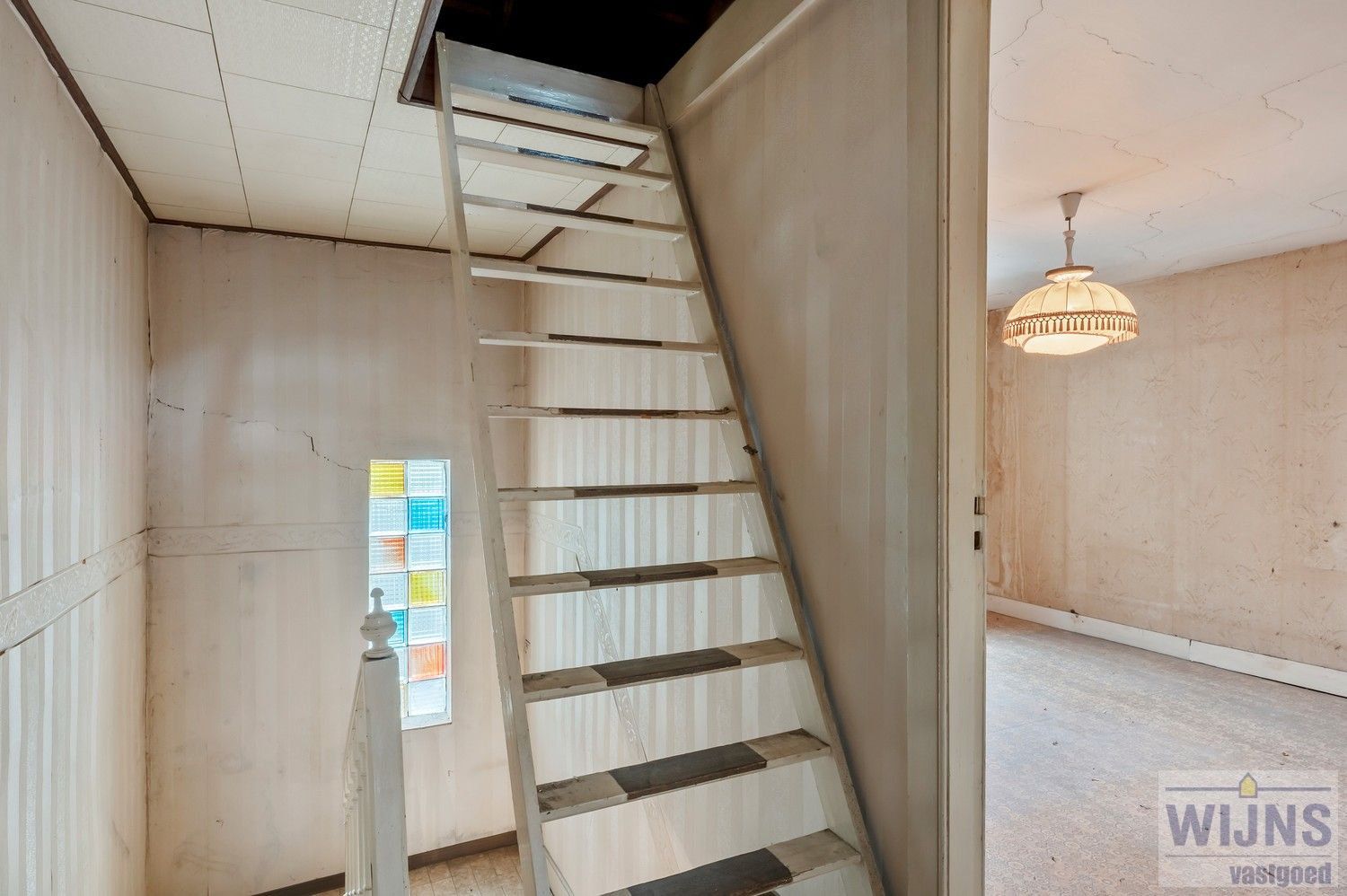 Te renoveren woning met tuin, op wandelafstand van centrum en station. foto 17