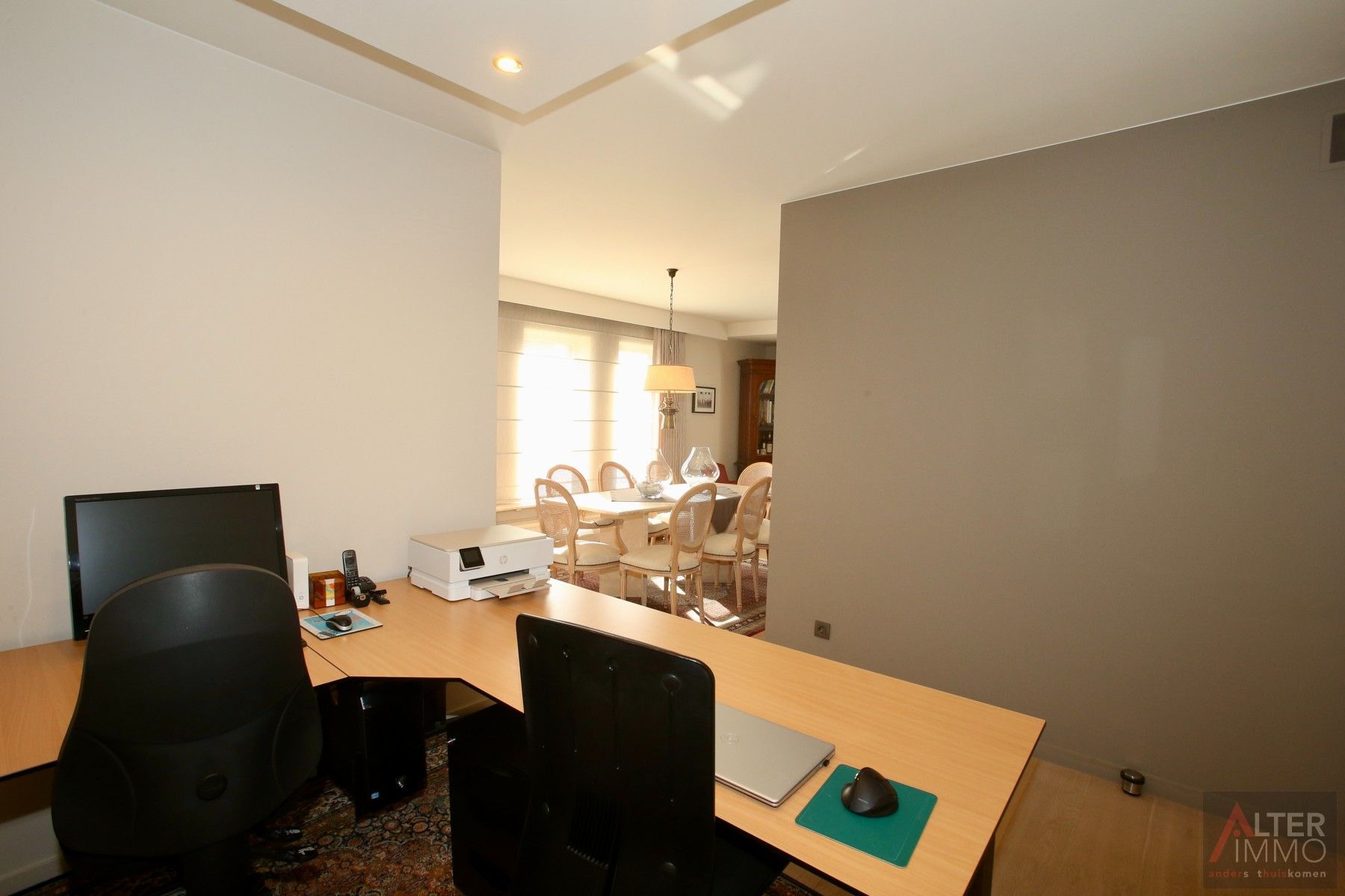 Uitzonderlijke woning op een uitstekende locatie. Top onderhouden,  4/5 slaapkamers op een extra breed (41,5m) perceel van ca. 20 are vlakbij Zolder centrum - prachtige tuin! foto 11