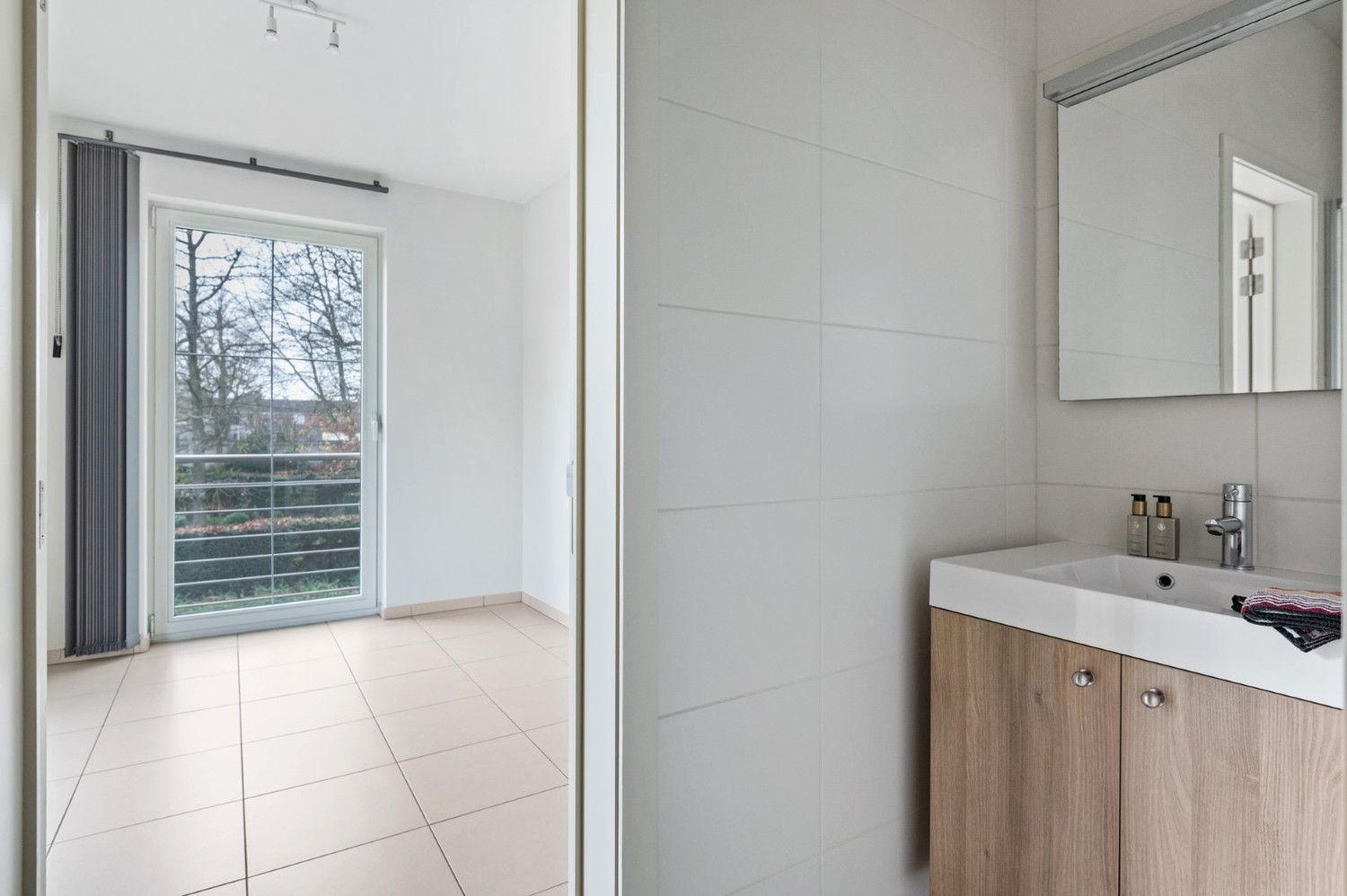 RUIM APP. IN PARKDOMEIN MET 3 SLK, 2 BADK. EN TERRAS! foto 16