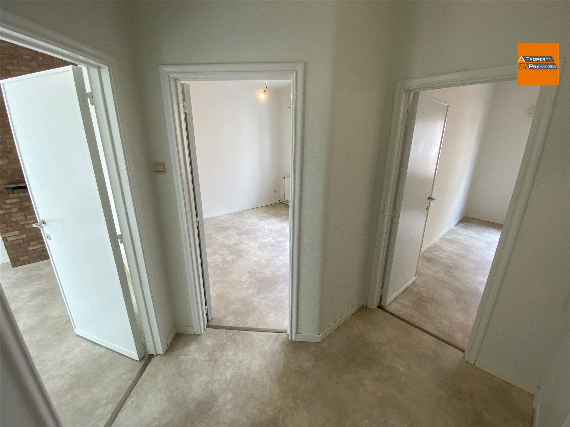 Aangenaam en gezellig appartement met 2 slaapkamers nabij het centrum van Tienen.  foto 6