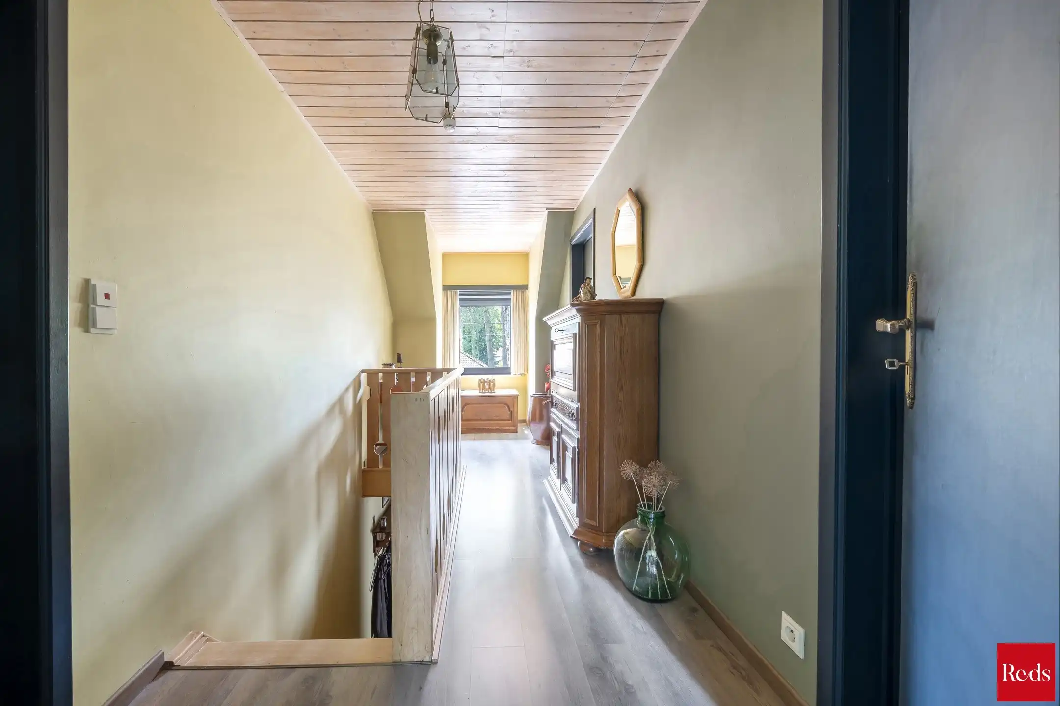 Charmante woning met uitzicht op blijvend groen foto 18
