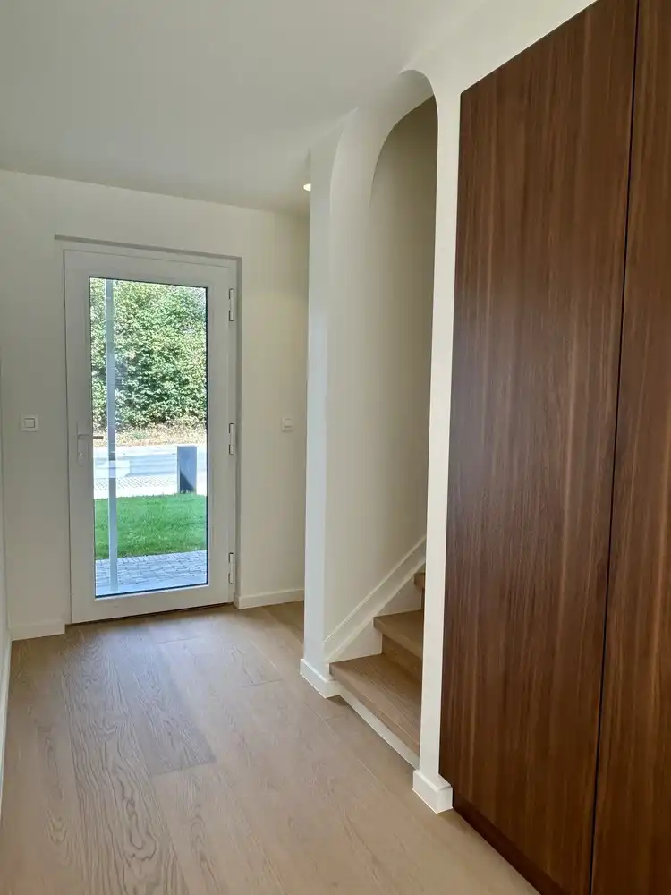 Volledig gerenoveerde villa met EPC A in gegeerde wijk Ter Elst foto 3