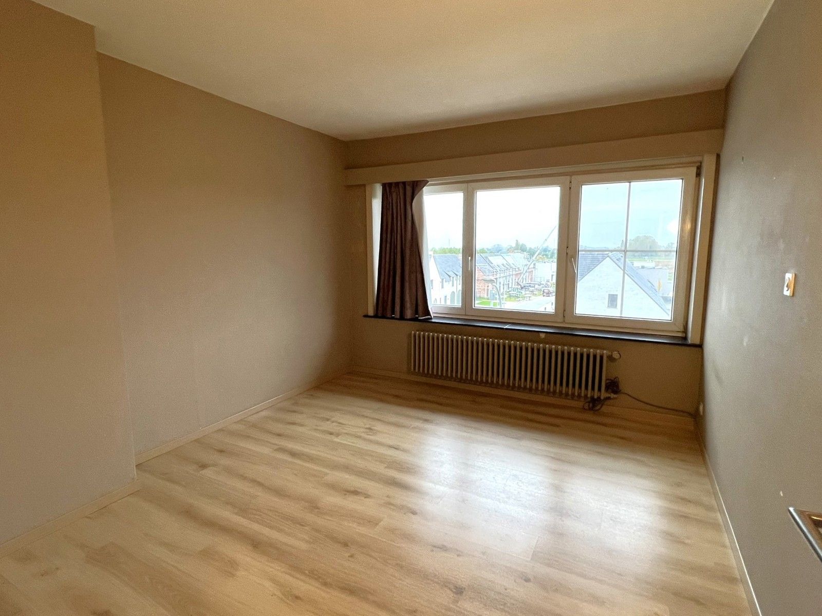 Eénslaapkamerappartement in een kleinschalige residentie met eigen garage foto 2