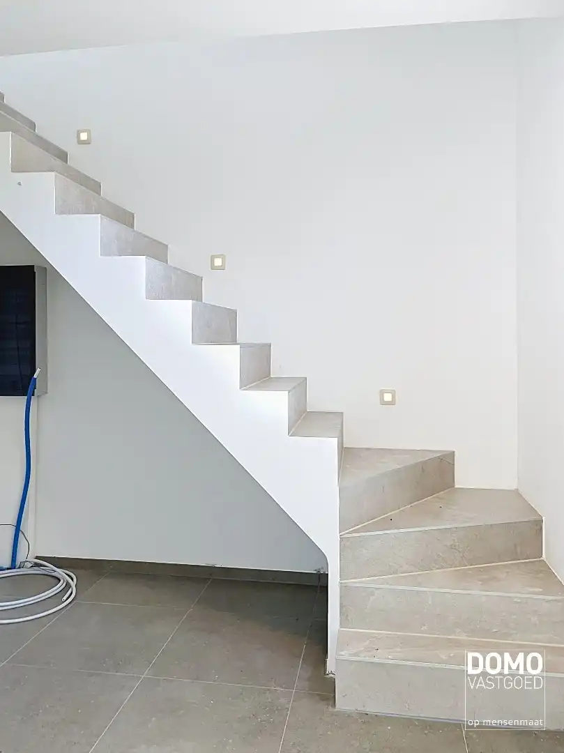 MODERNE NIEUWBOUWWONING MET 3 SLAAPKAMERS TE KORTENAKEN foto 9