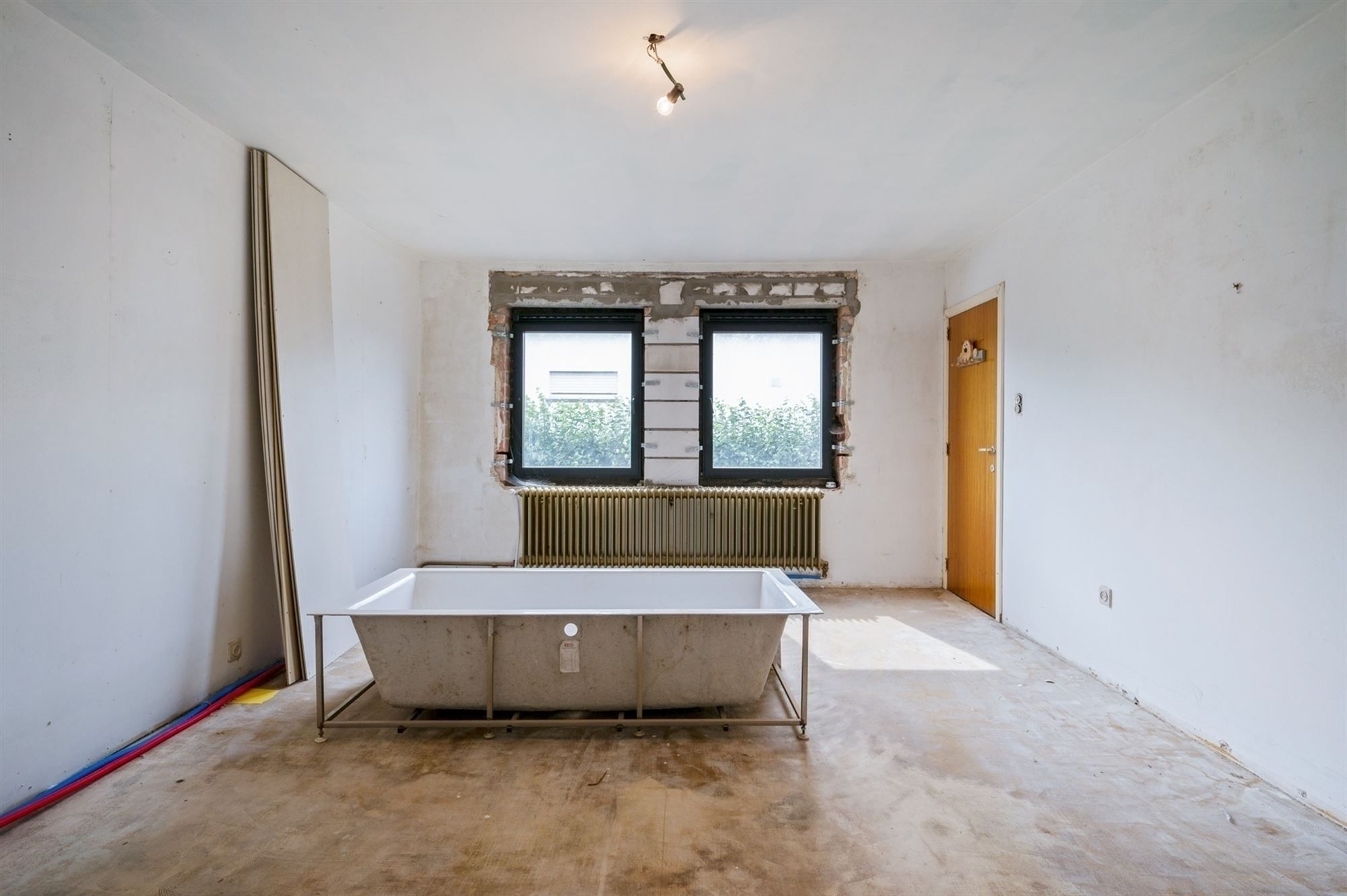 Deels gerenoveerde woning met 3 slpks te Heist-op-den-Berg foto 12