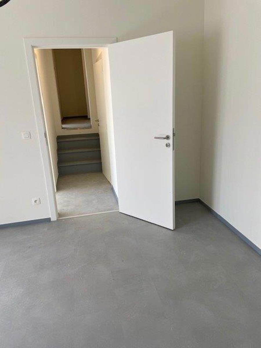 Instapklare kantoorruimte te huur in Asse, Brusselsesteenweg foto 10