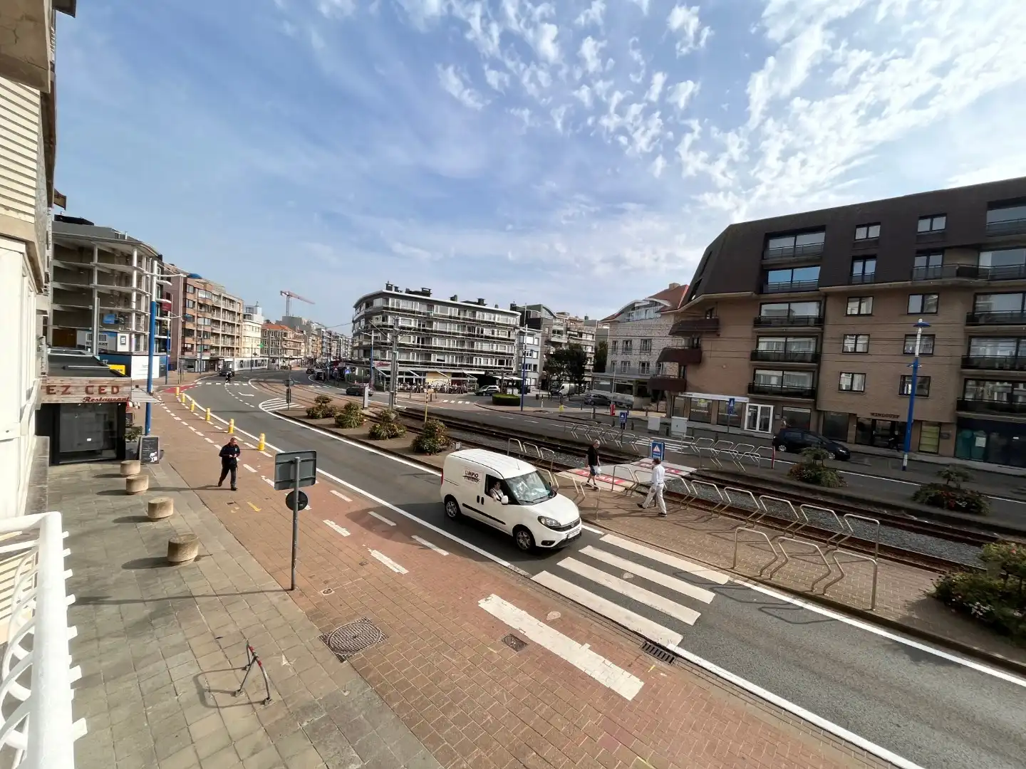 Ruim 2-slaapkamer appartement (95 m²) te koop nabij het centrum van Koksijde-Bad foto 5