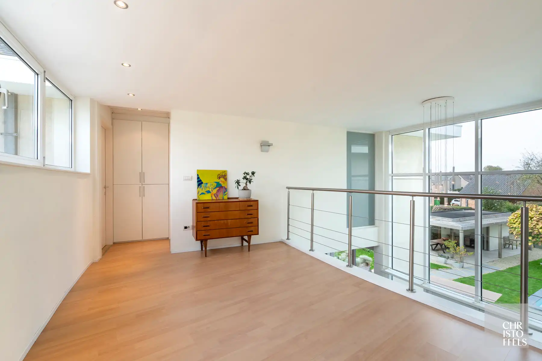 Uitzonderlijke villa van 320m2 gelegen in het pittoreske Leut, op een boogscheut van de Maas! foto 23