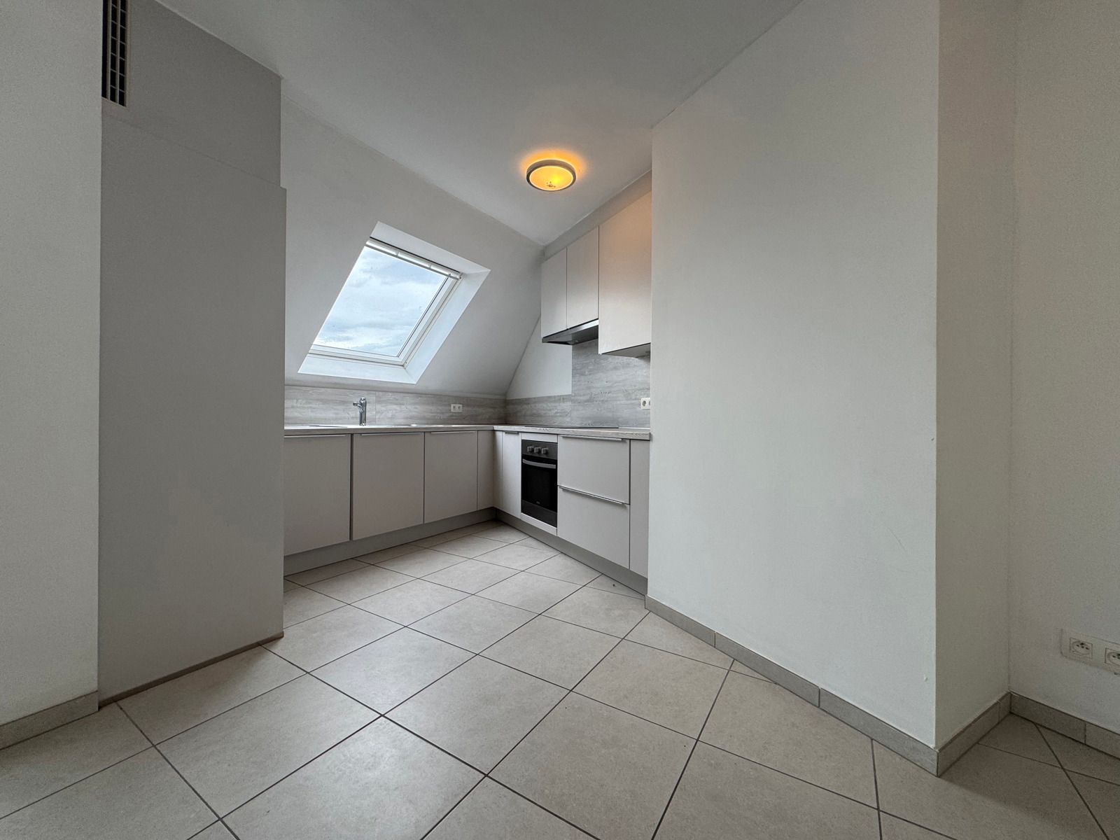 Te huur: dakappartement te Hofstade (Aalst) foto 5