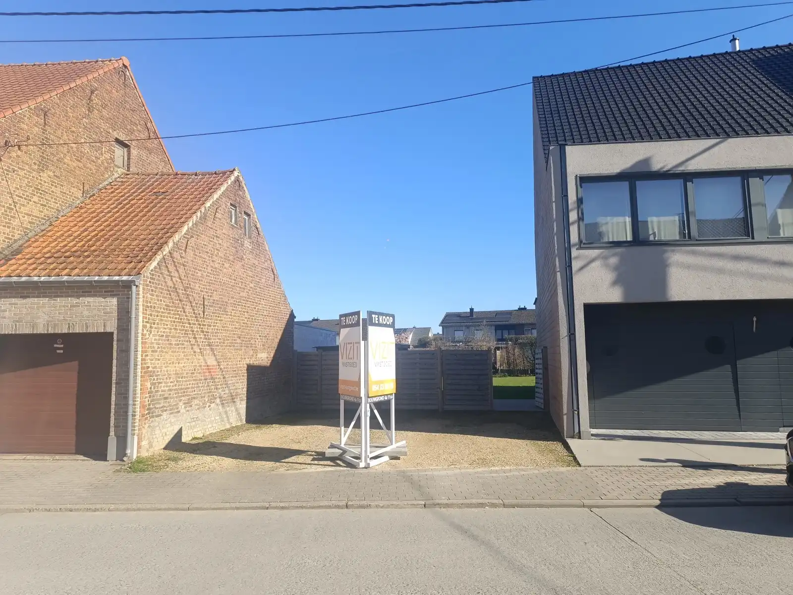 Goed gelegen bouwgrond te Meerbeke - Ninove foto {{pictureIndex}}