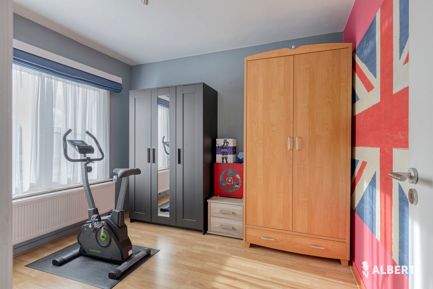 Instapklare woning met 4 slaapkamers en zuigerichte tuin foto 13