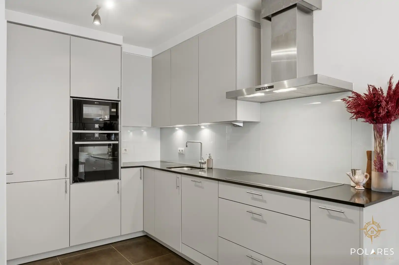 Instapklaar gelijkvloers appartement in hartje Bertem foto 5