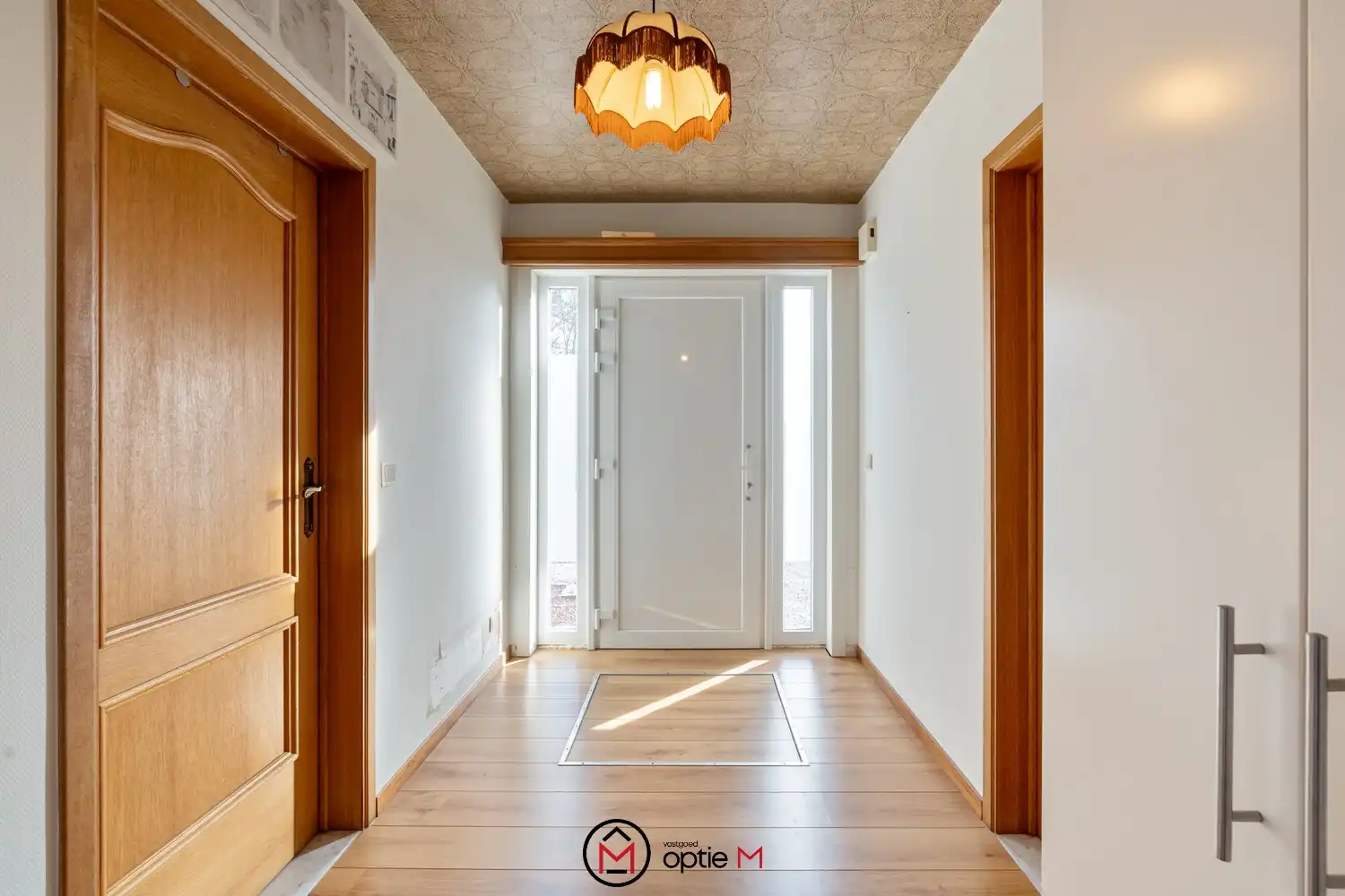 Instapklare gelijkvloerse woning te koop in Leopoldsburg foto 2