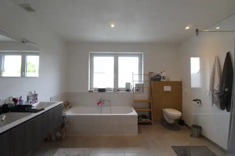 Huis te huur foto 11