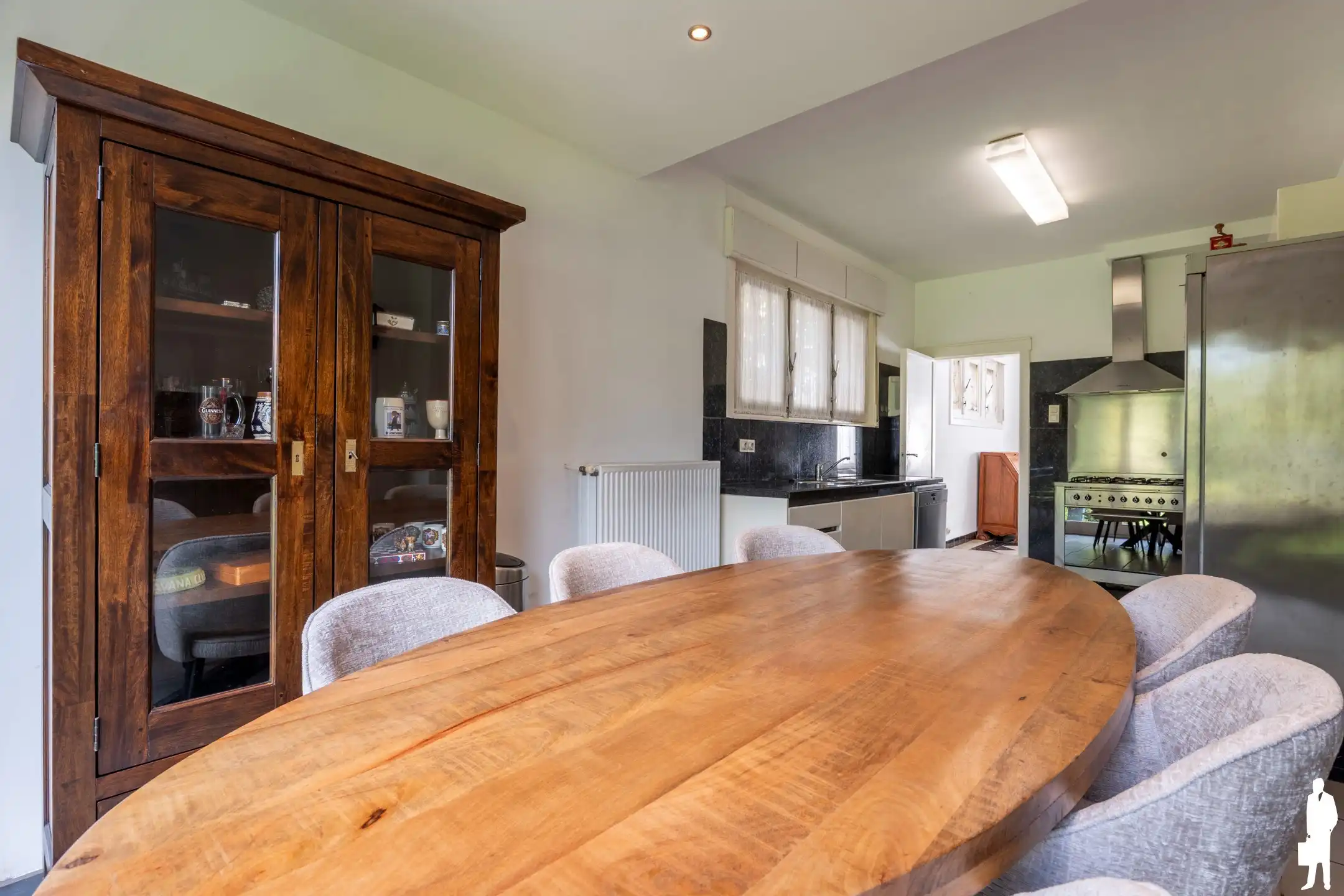 Unieke, lichtrijke woning met 4 slpk. en natuurtuin op 799m² foto 11