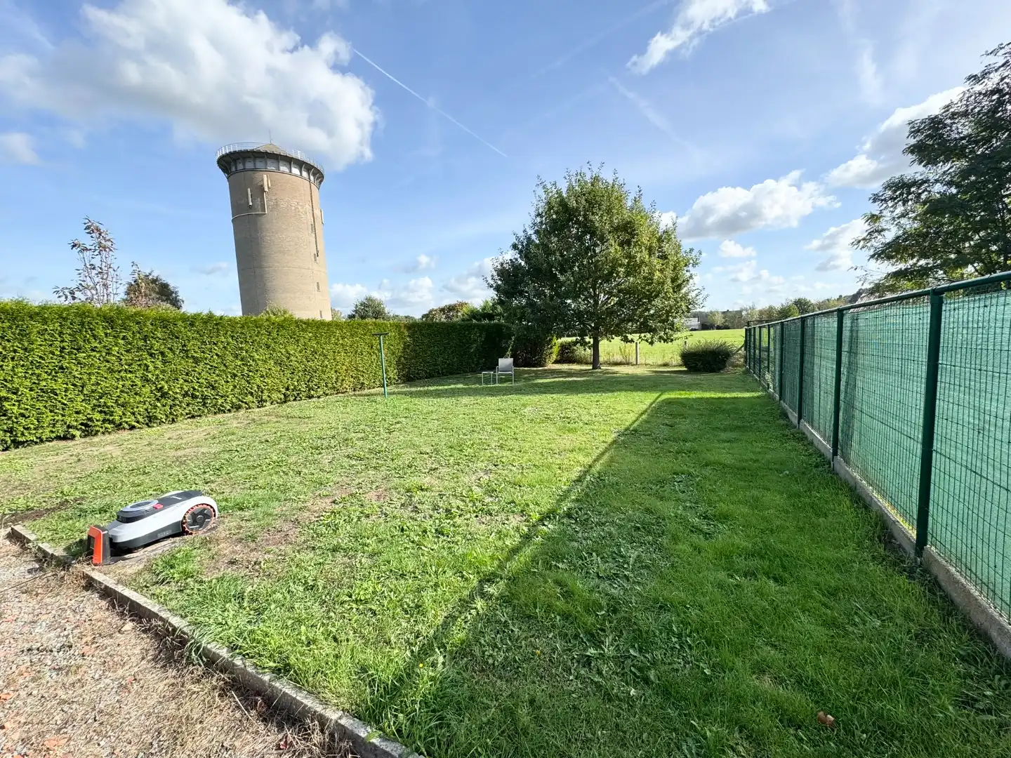 Ruime halfopen bebouwing met 3 slaapkamers in Laarne  foto 11
