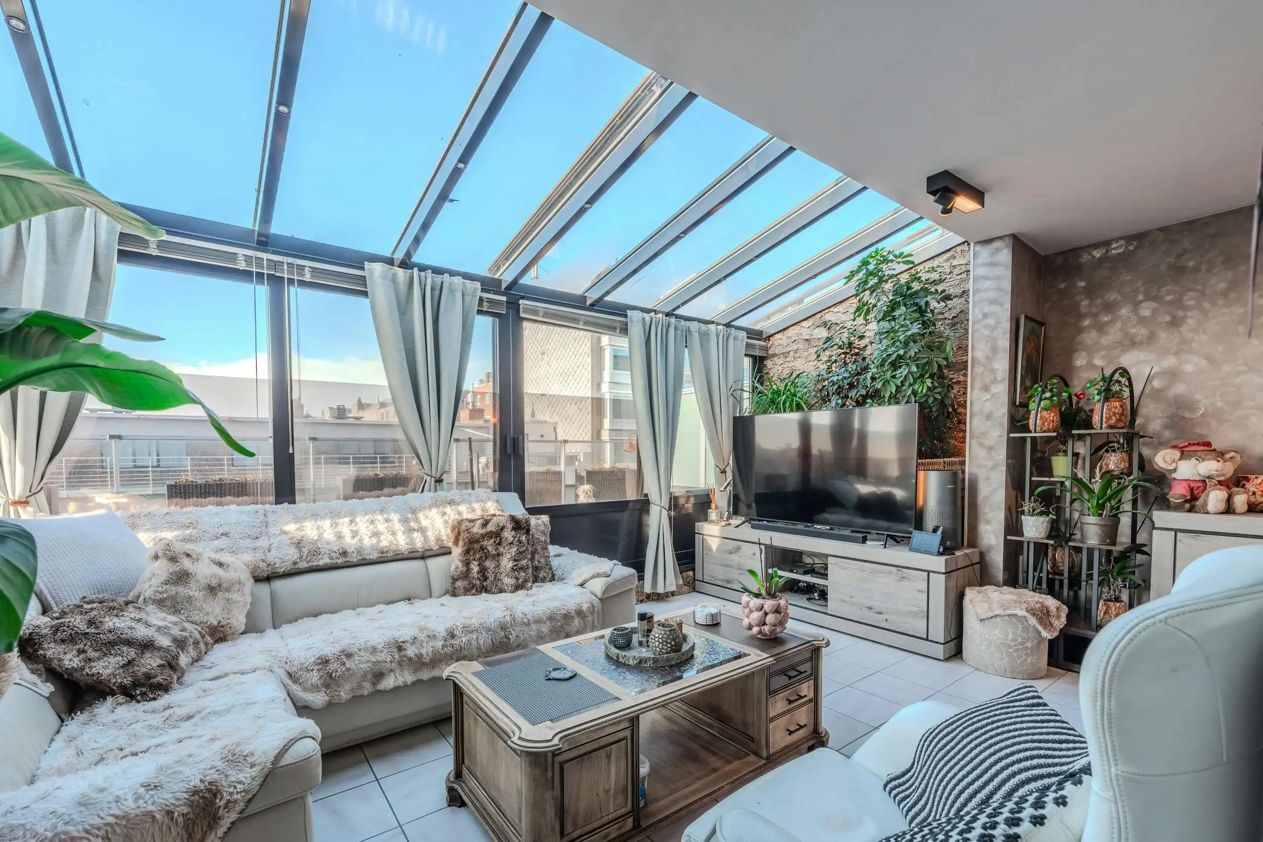 Lichtrijk dak-appartement te koop te Middelkerke! foto 3