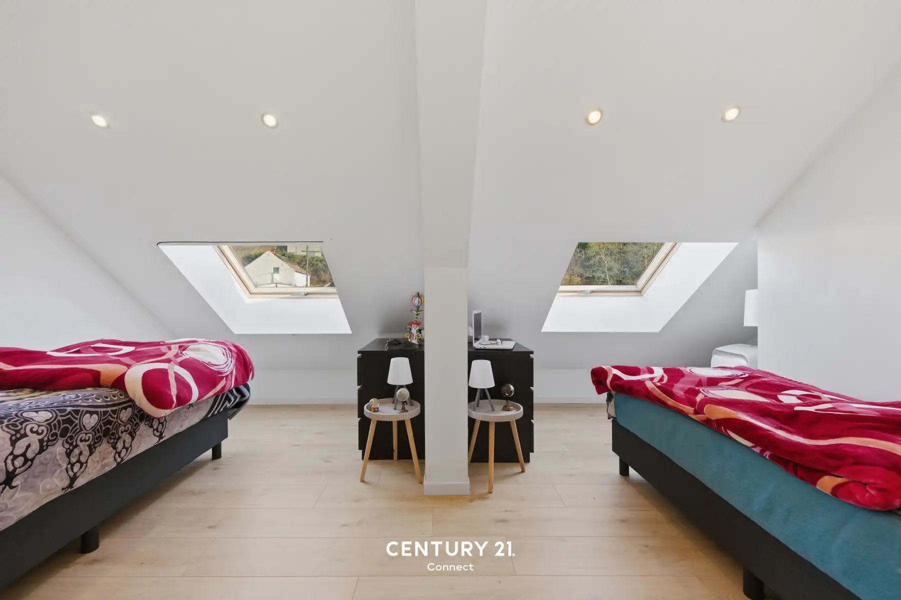 Multifunctionele woning in hartje Sint-Joris-Weert foto 13