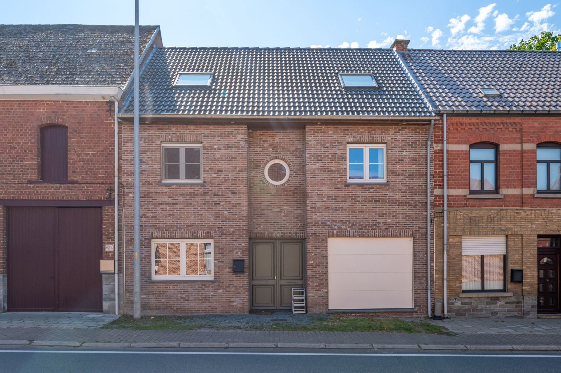 Gezinswoning met 6 slaapkamers en tuin foto 16