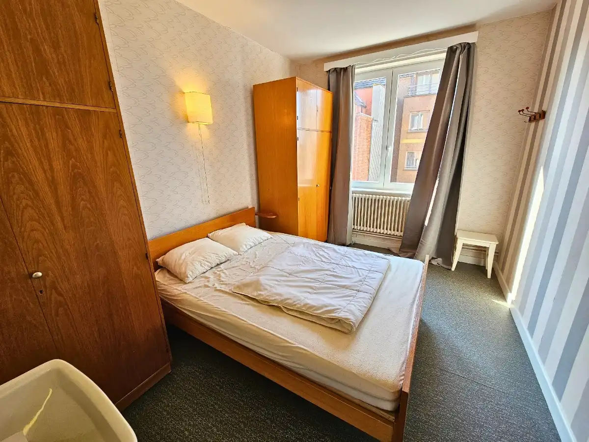 APPARTEMENT MET BREED FRONTAAL ZEEZICHT TE KOOP TE DE PANNE foto 9