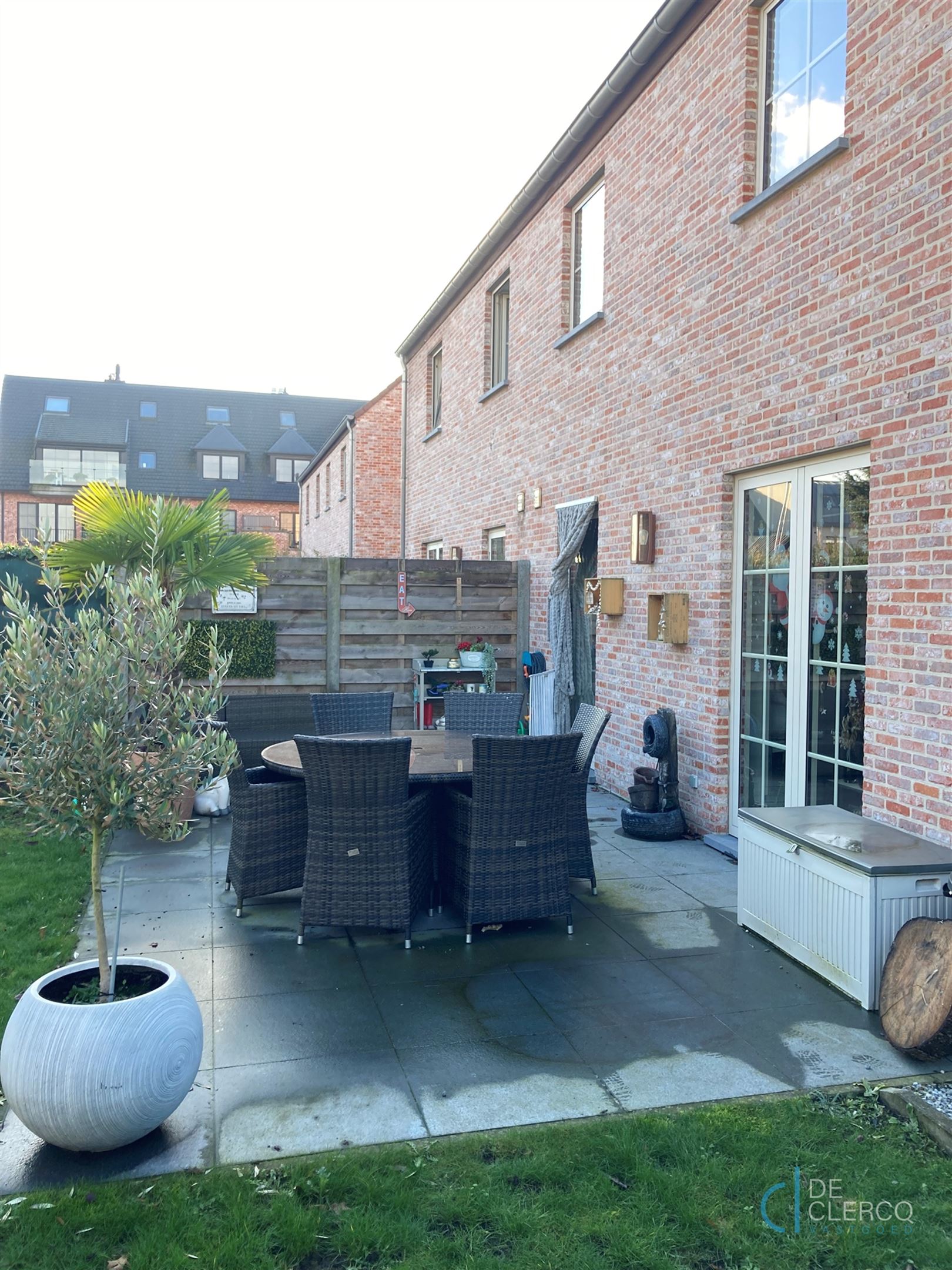Zeer ruime, halfopen pastorij woning te huur vlakbij Lochristi Dorp foto 11