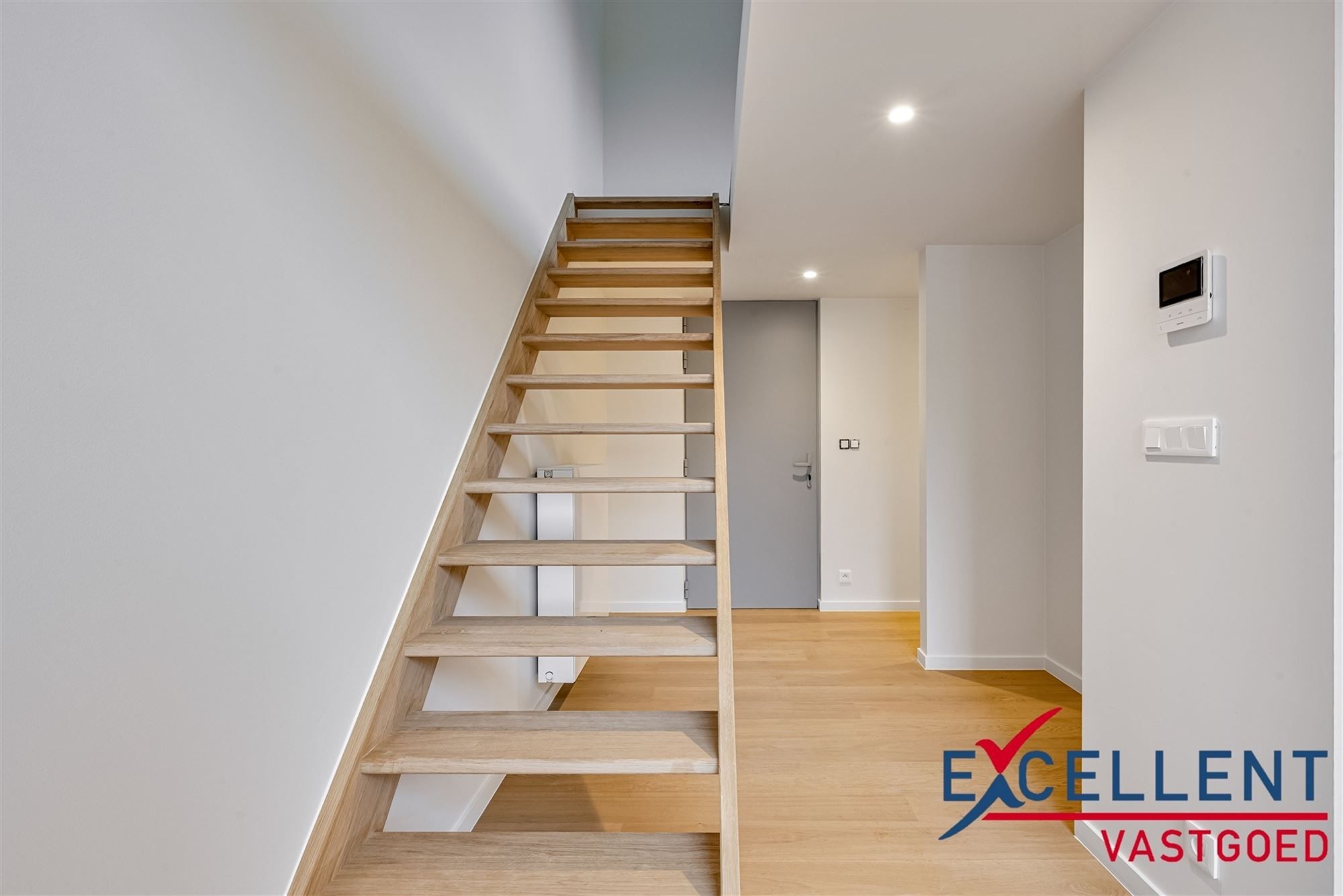 Uitzonderlijke woning met tuin centrum Deinze foto 5