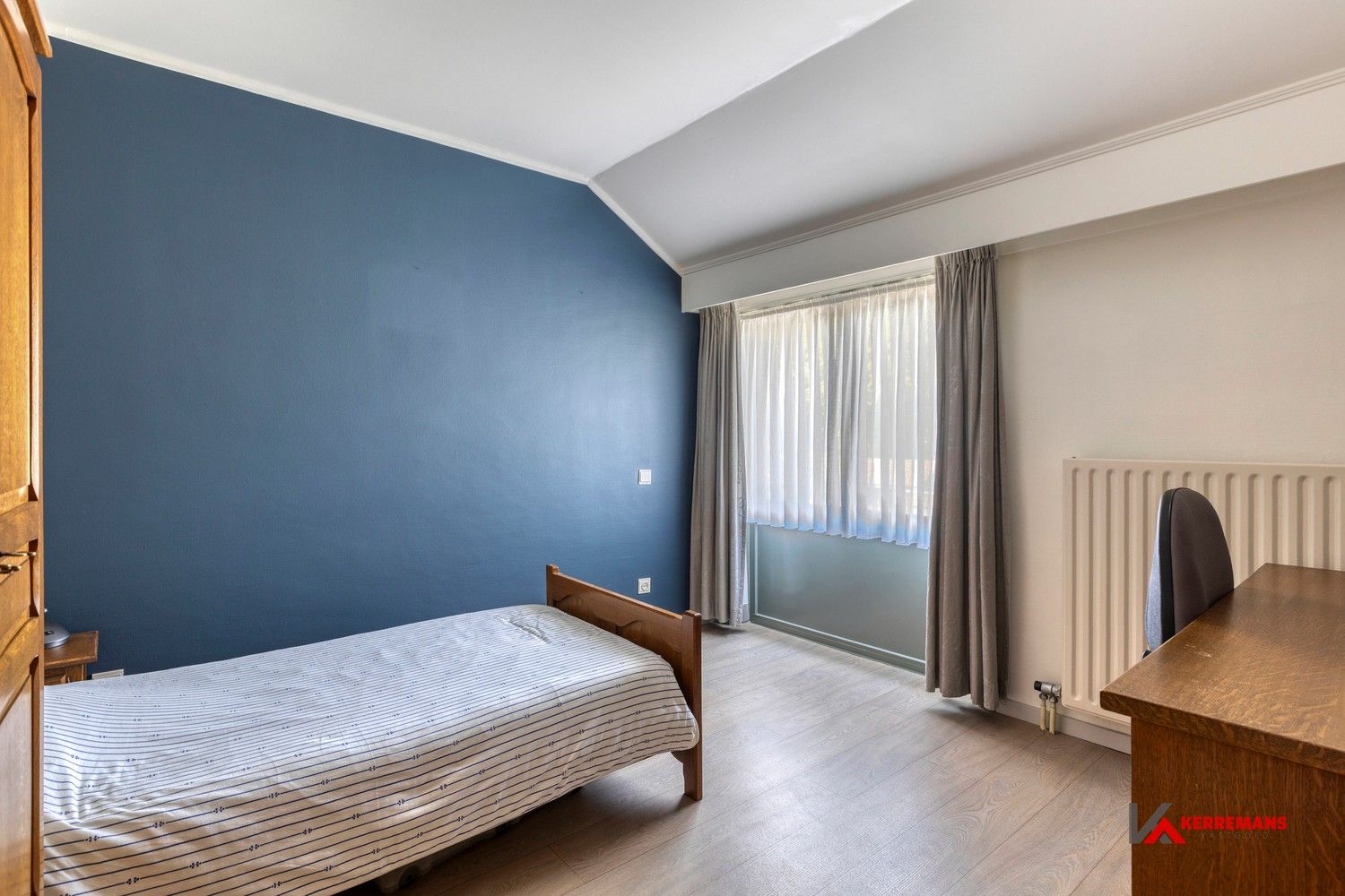 Woning met 3 slaapkamers, zonnige tuin en garage. foto 13