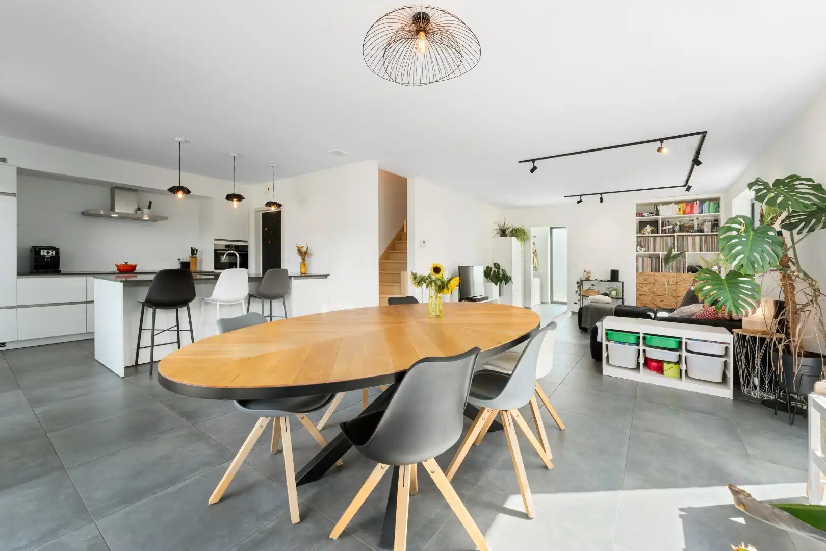 Instapklare woning met zicht op de velden foto 8