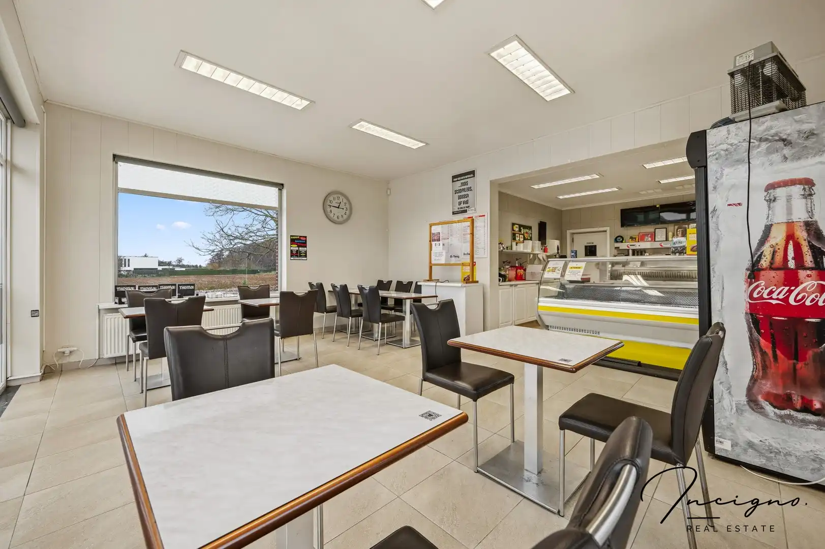 Handelspand met woonst met uitstekende visibiliteit foto 5