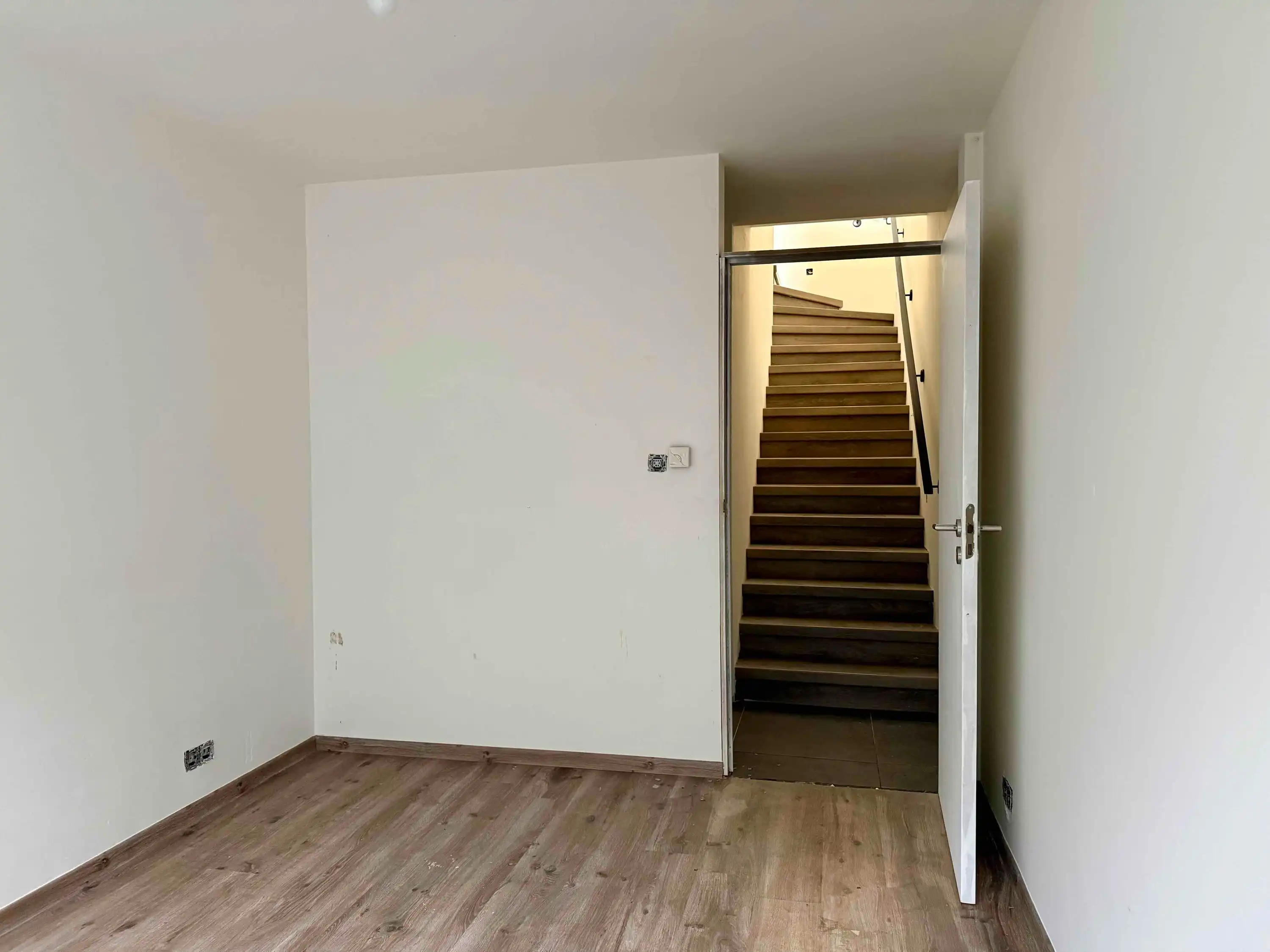 Zongericht appartement met terras en ruimte! foto 27