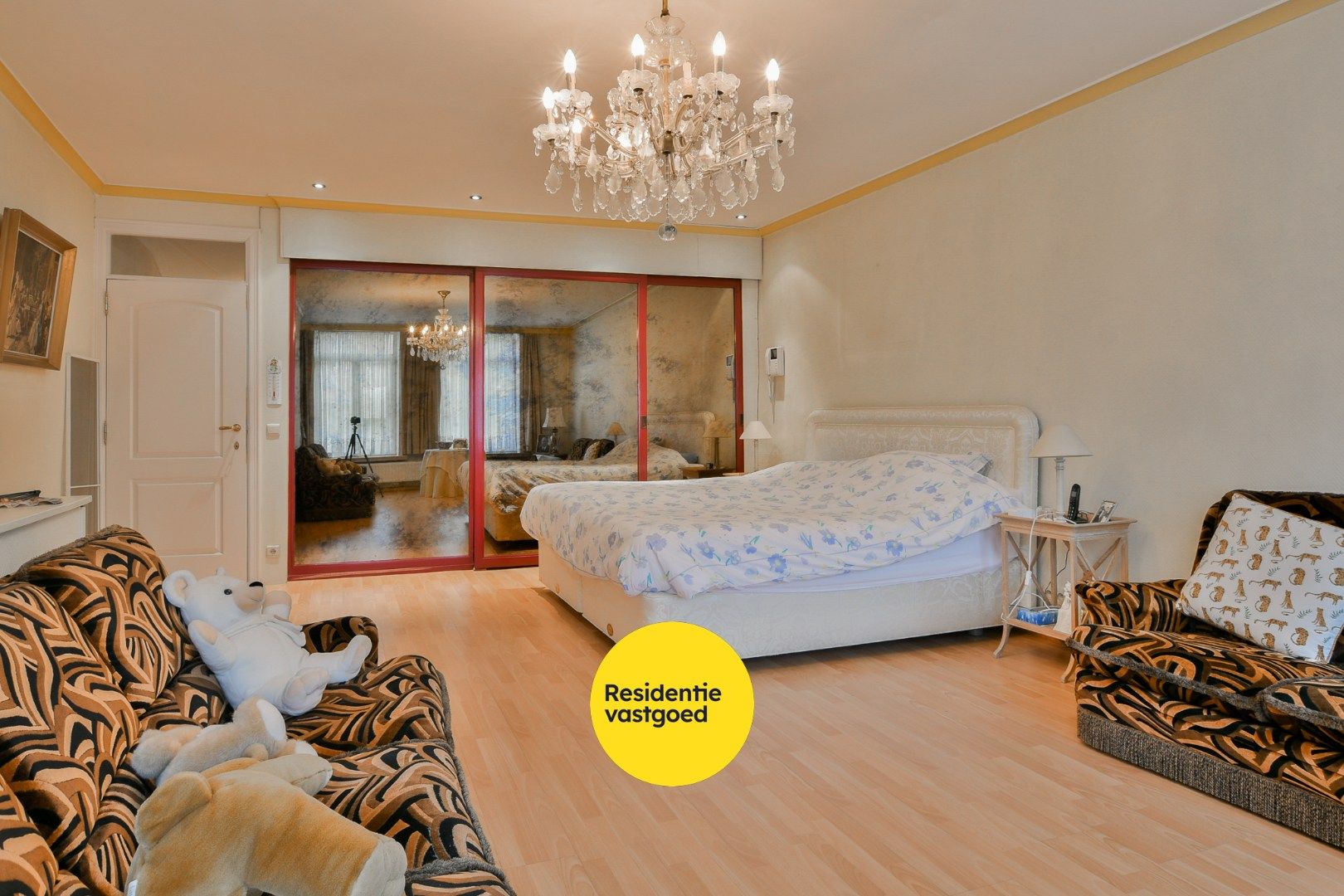 Verrassend ruime stadswoning (bew. opp. 216 m²) op toplocatie in de Brugse binnenstad foto 19