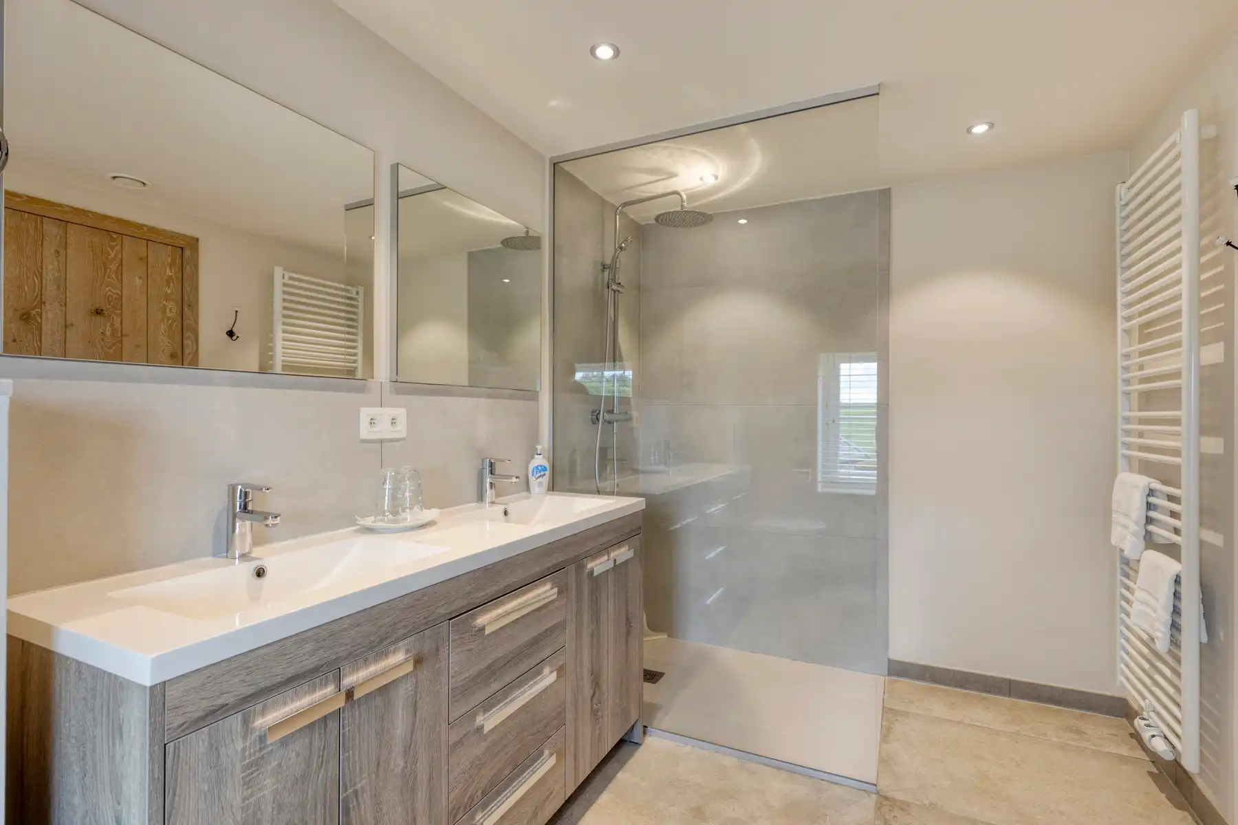 **Prijs op aanvraag** Exclusief wonen op domein van 62a foto 17