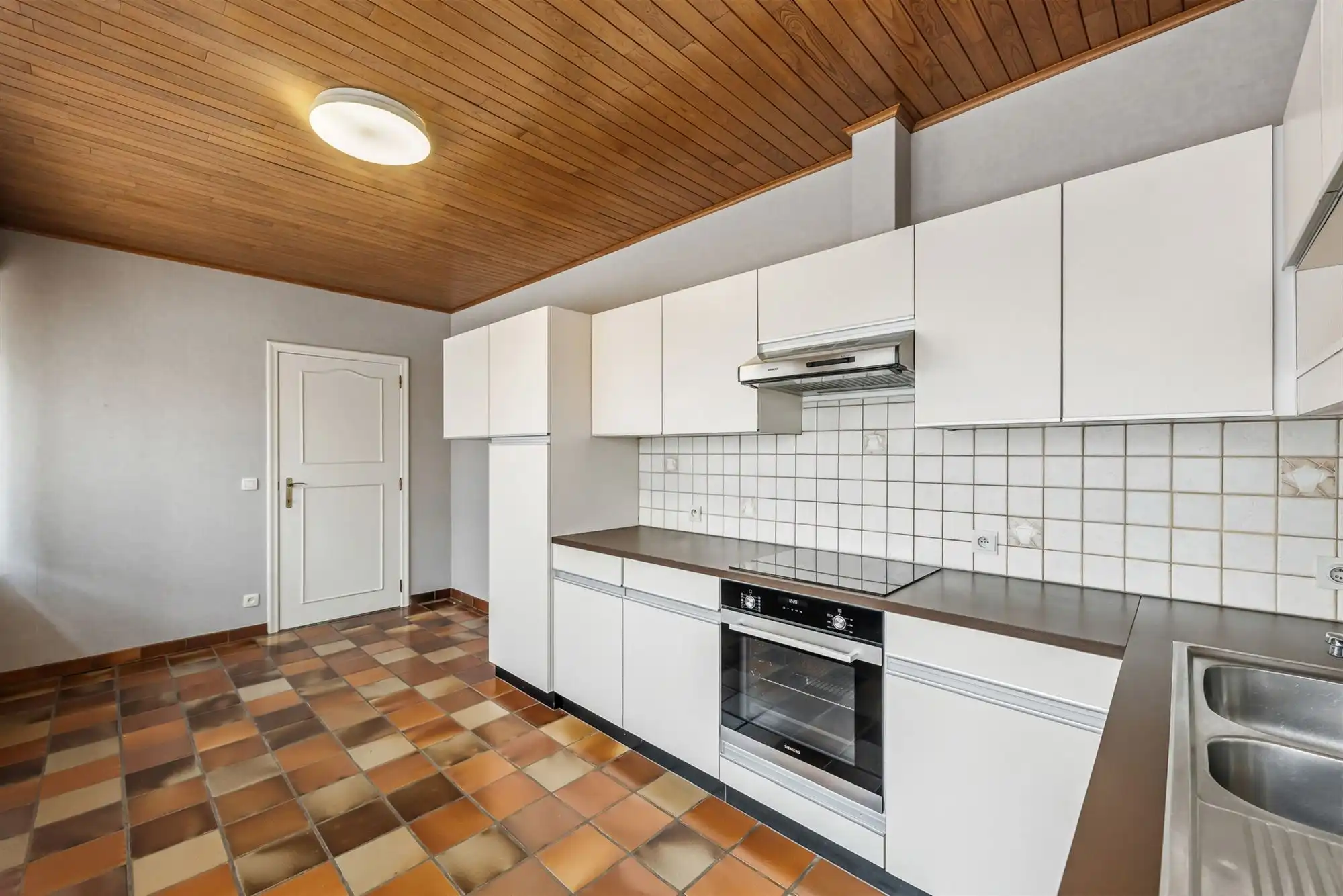 INSTAPKLARE GELIJKVLOERSE WONING OP RUSTIGE LIGGING foto 7