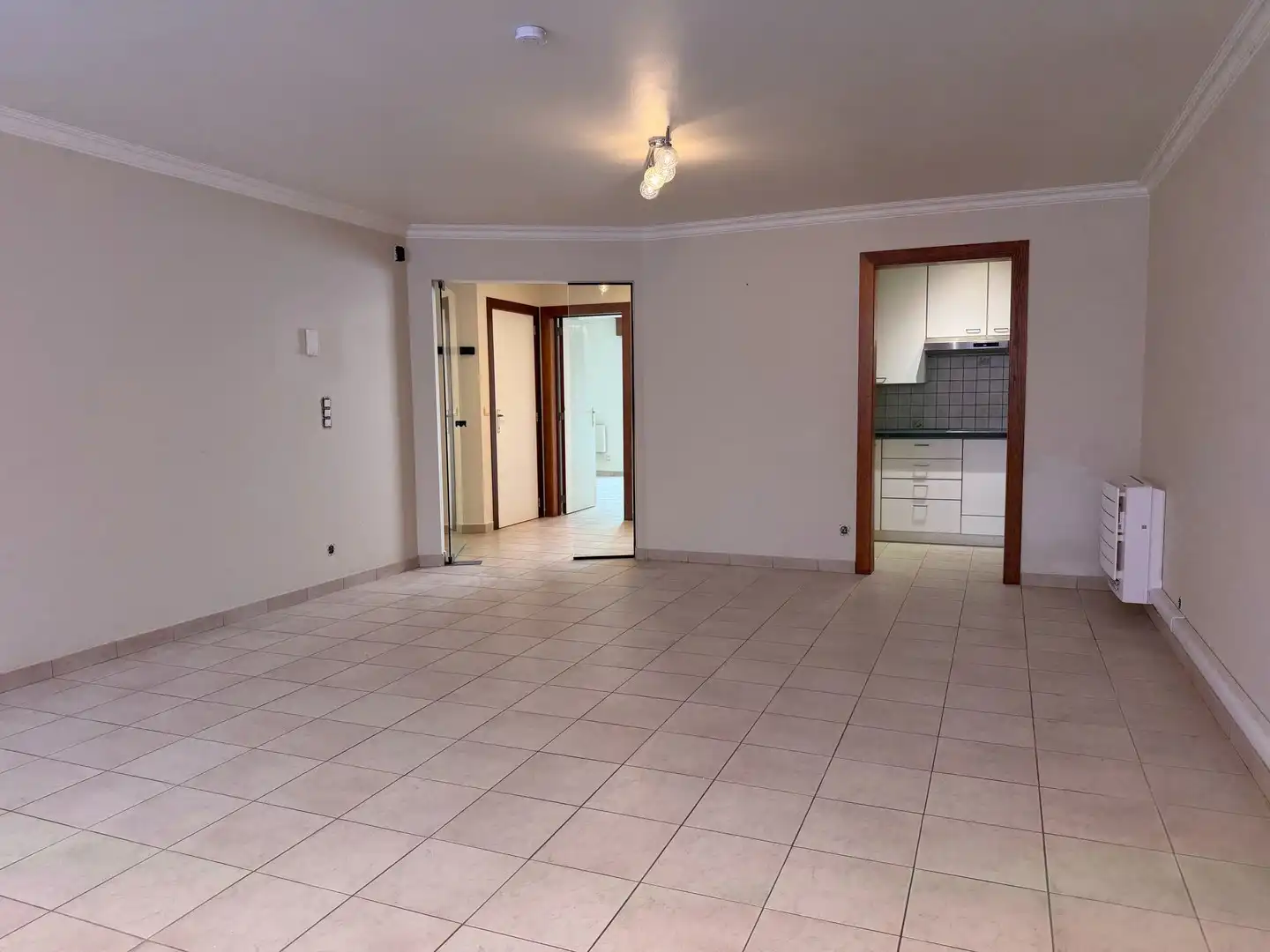 Gelijkvloers appartement met autostaanplaats te Haasdonk foto 4