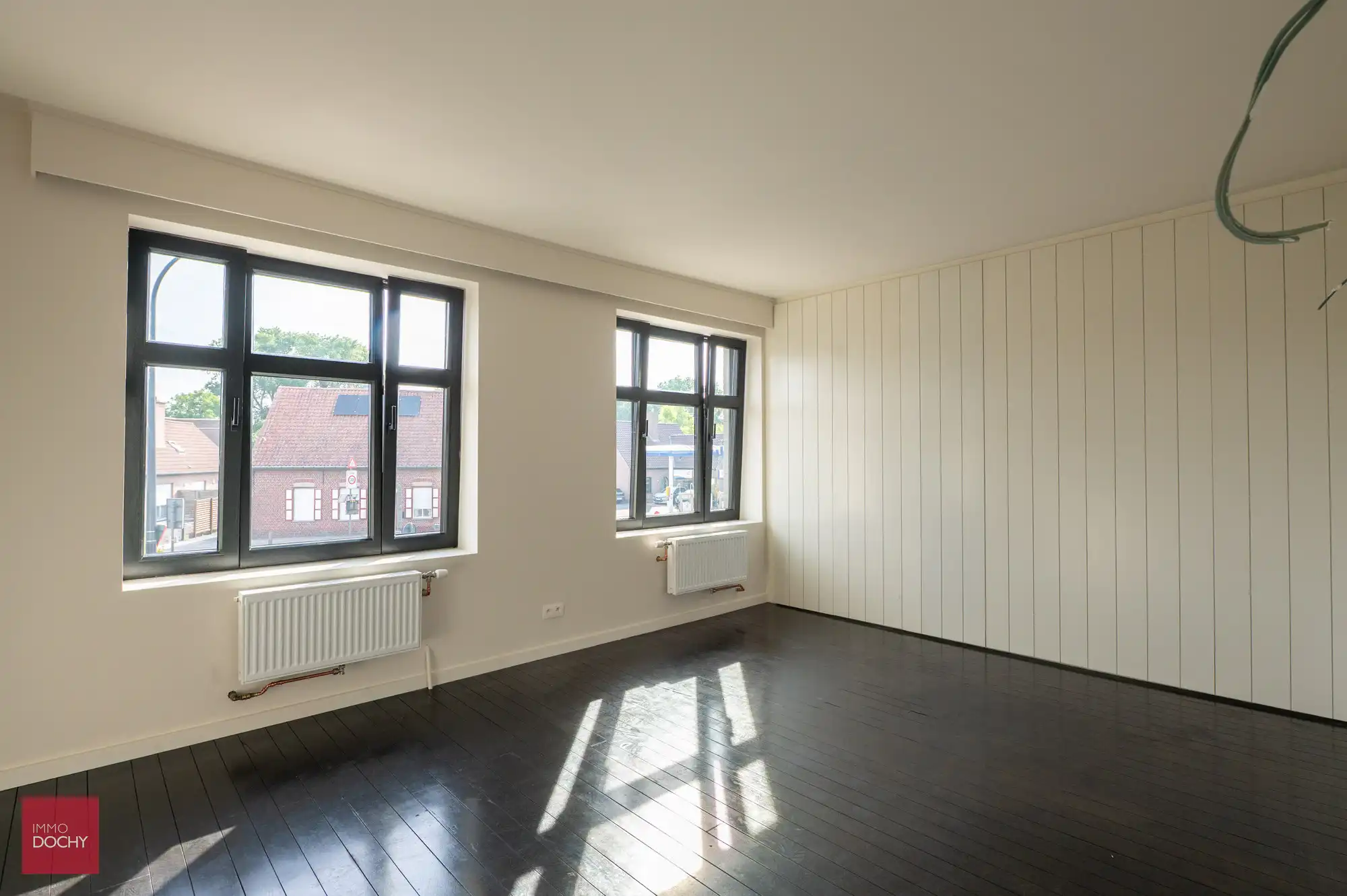 Volledig gerenovereerd herenhuis met garage foto 7