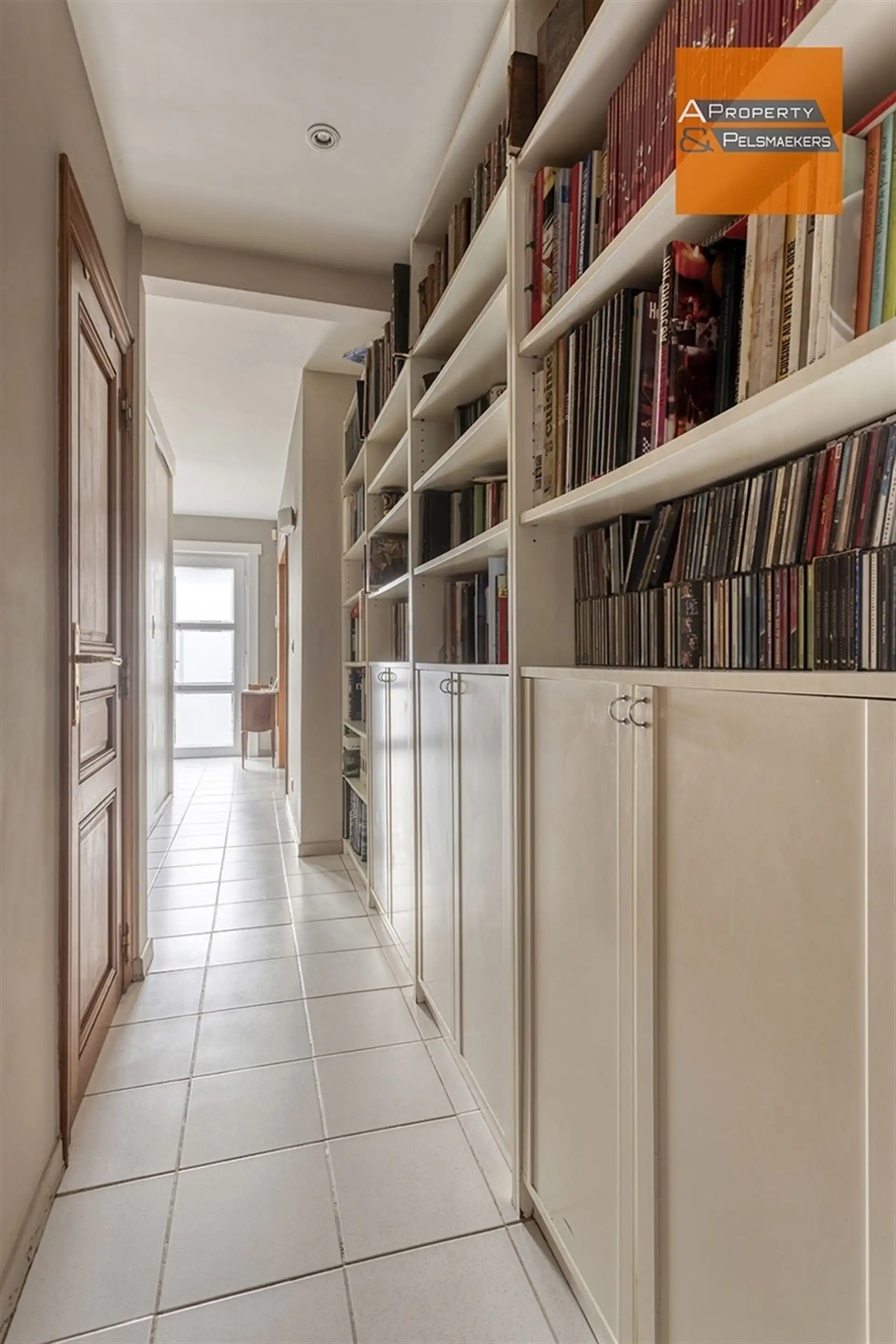 Ruime en instapklare woning met prachtige tuin in Duisburg foto 5