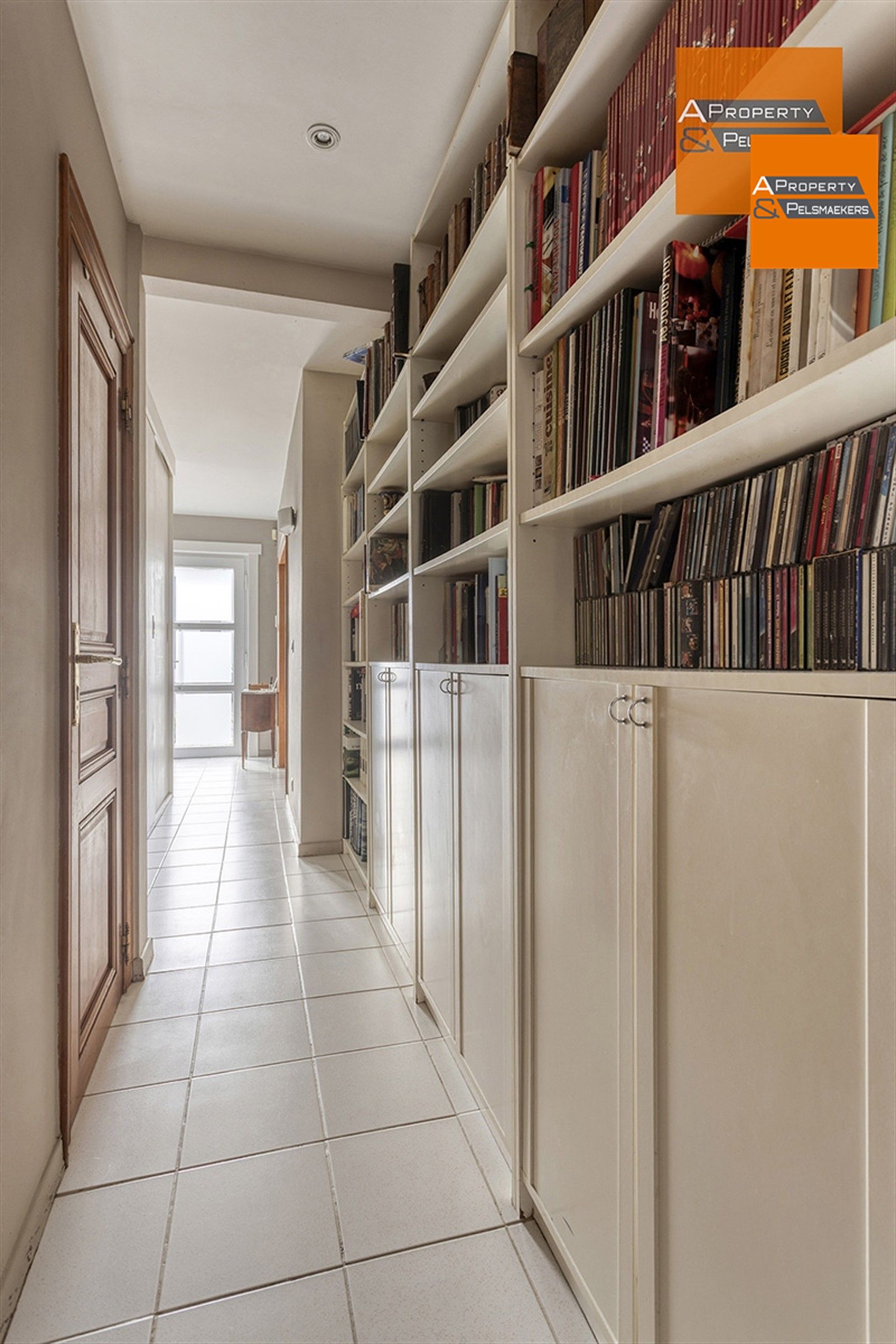 Ruime en instapklare woning met prachtige tuin in Duisburg foto 5