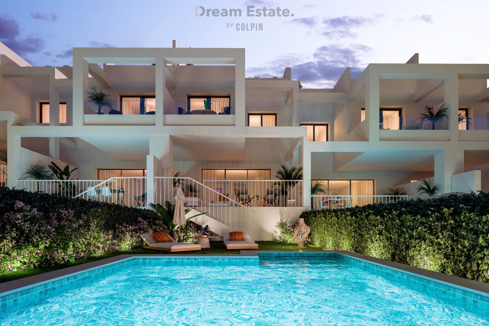 Woningen met spectaculair uitzicht op zee. foto {{pictureIndex}}