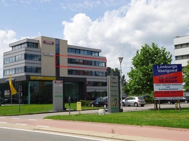 Kantoorruimte, 170 m², parking, TOP-zichtlocatie foto 6