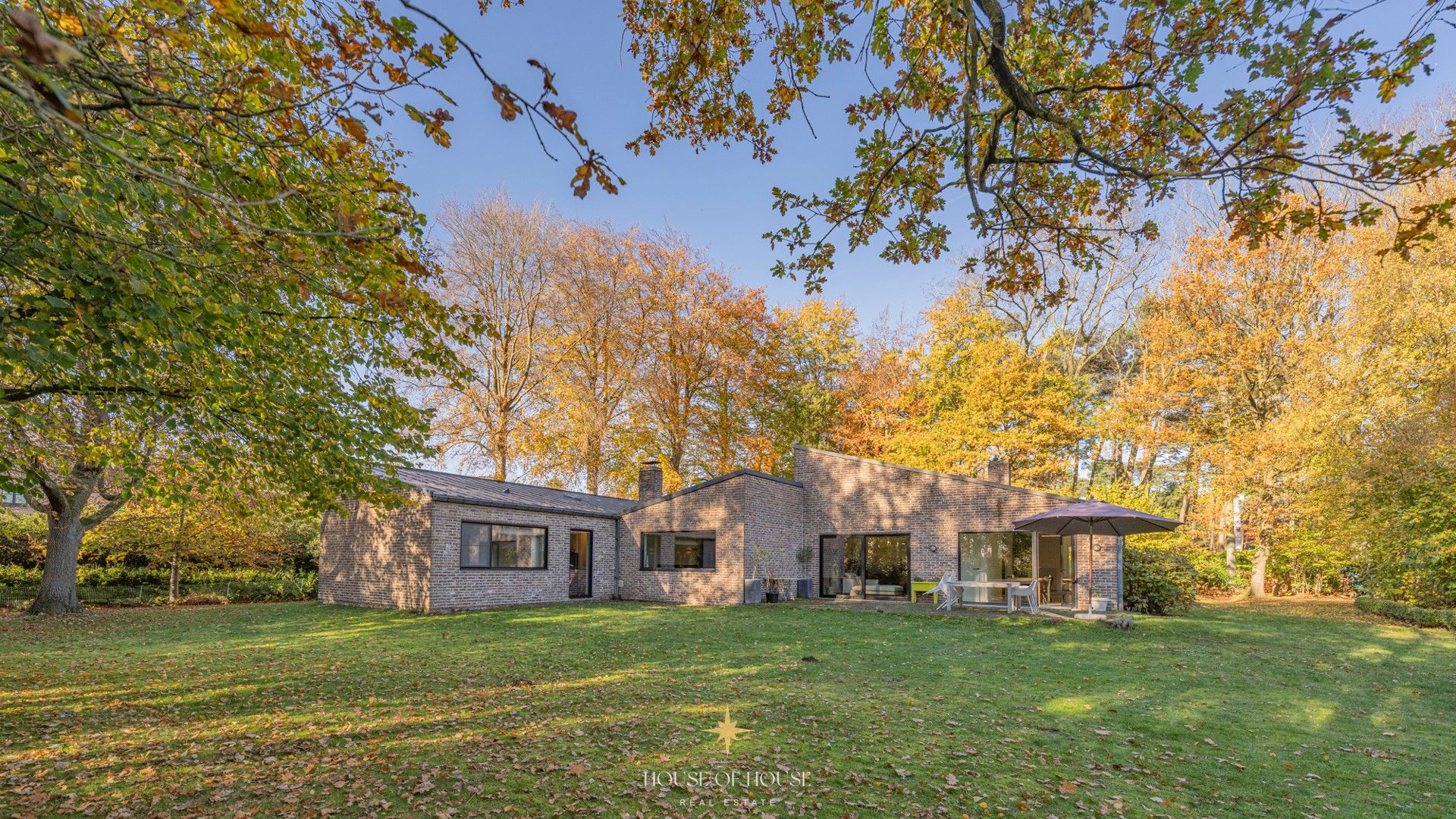 Architecturale laagbouwvilla in residentiële buurt nabij Abdij van Zevenkerken foto 30