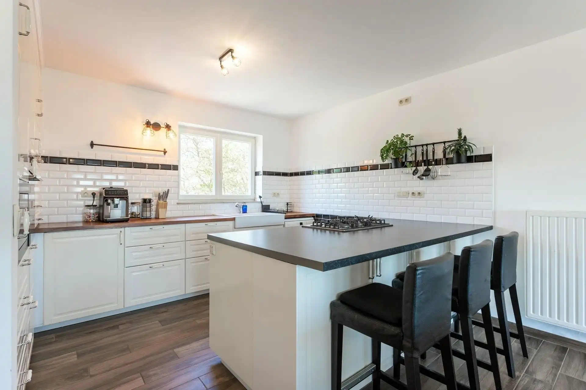 Prachtige woning (4 slpks) met terras en autostaanplaats foto 13